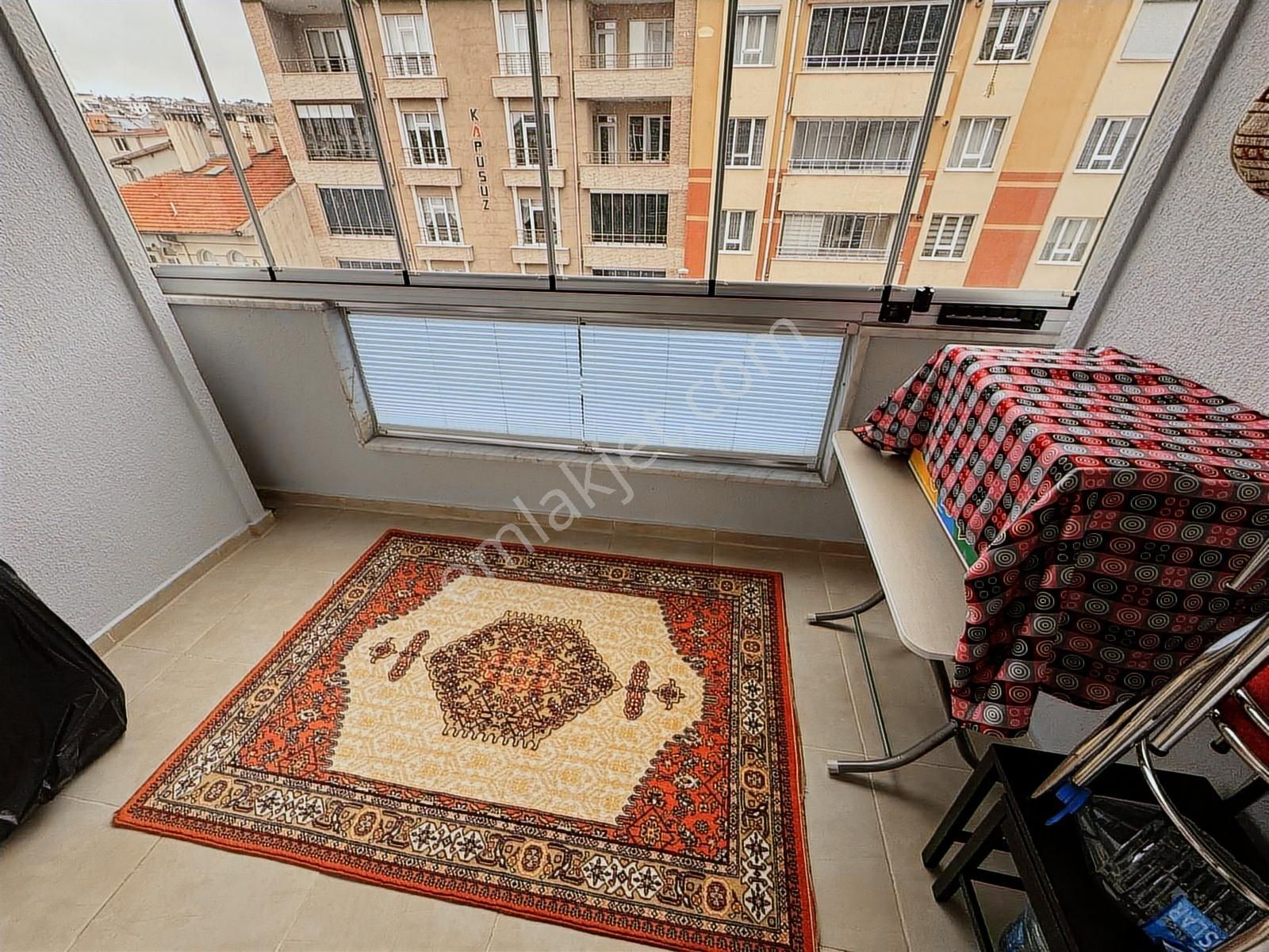 Satılık Geniş Masrafsız Daire3 - Görsel 14