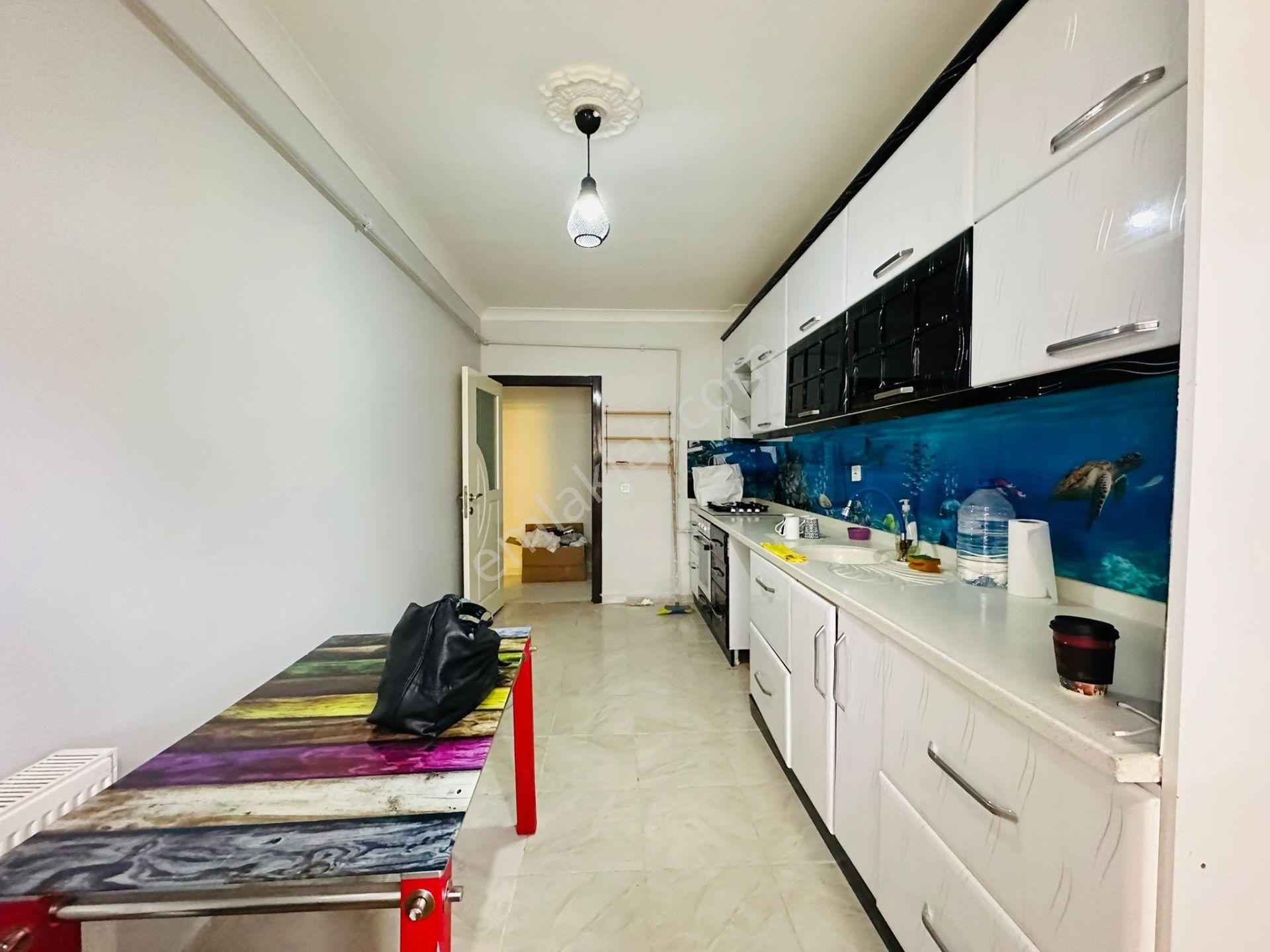 Feridunçelik'te Full Yapılı Asansörlü 2+1 Satılık Daire !! - Görsel 5