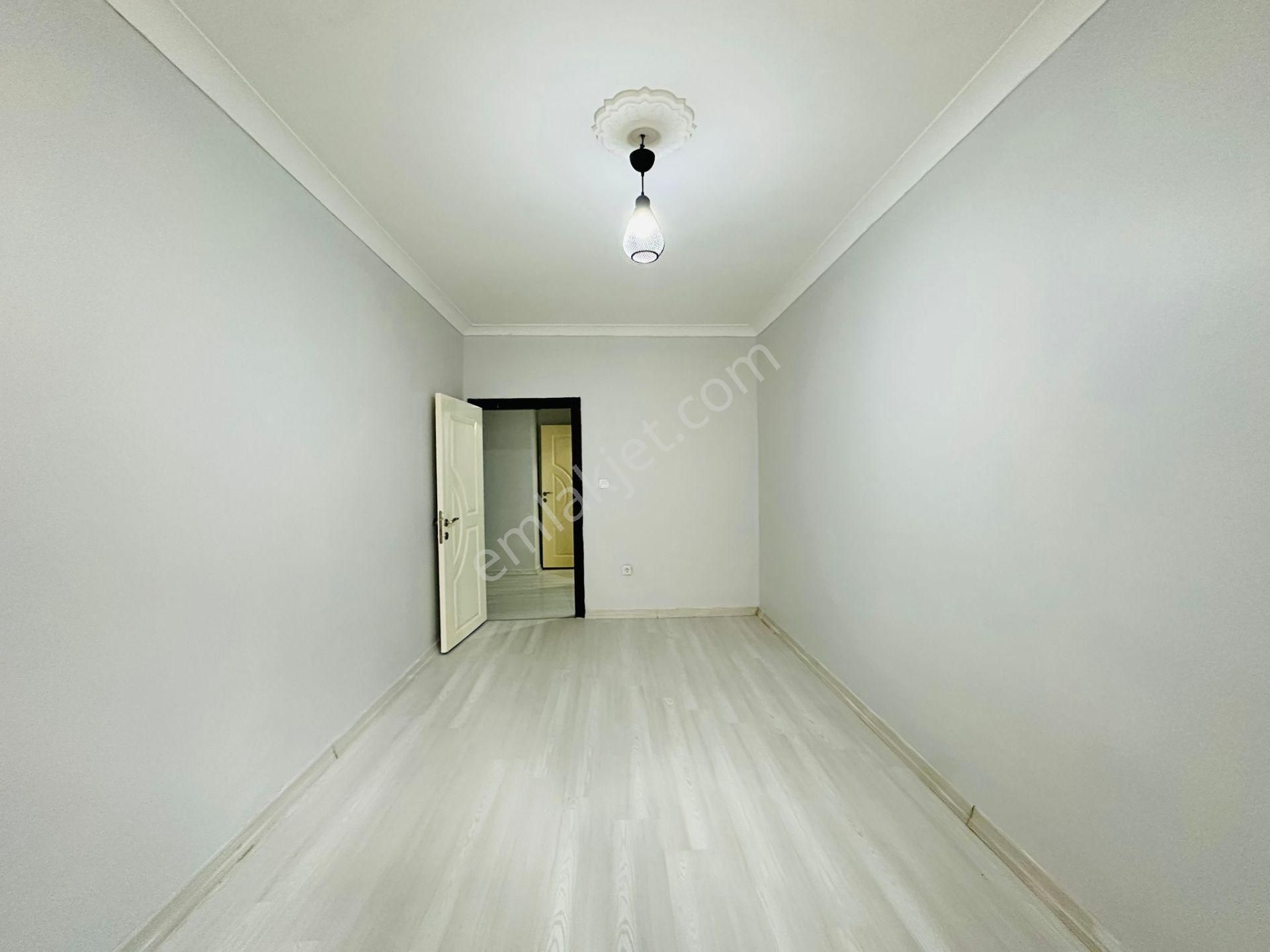 Feridunçelik'te Full Yapılı Asansörlü 2+1 Satılık Daire !! - Görsel 13