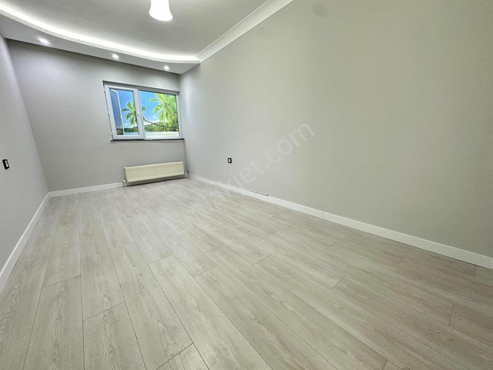 Tenor'dan Sokullu Cd. Üzeri Verandalı 3+1 Lüx Yapılı Bahçe Katı! - Görsel 20