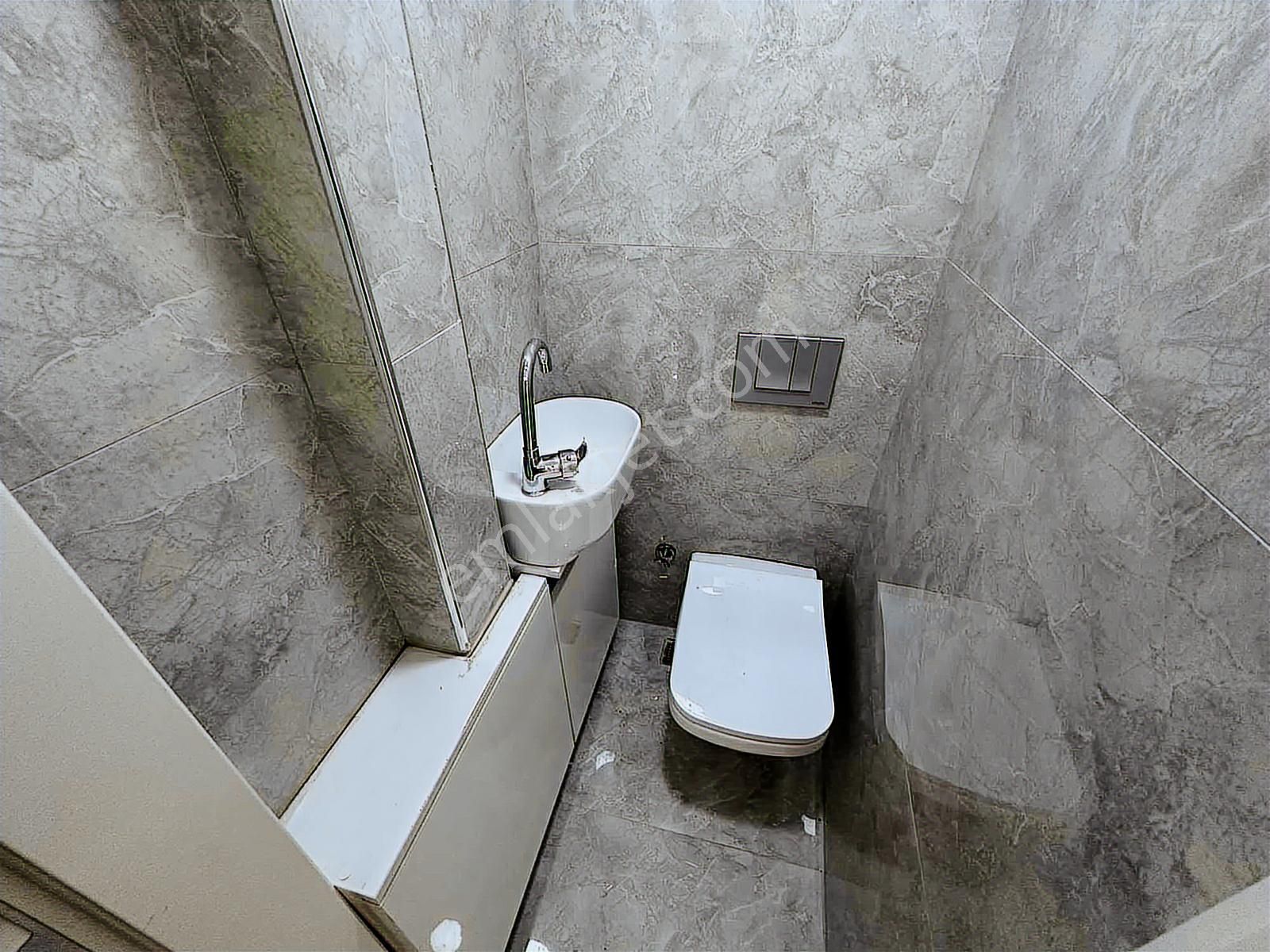 Tenor'dan Sokullu Cd. Üzeri Verandalı 3+1 Lüx Yapılı Bahçe Katı! - Görsel 21