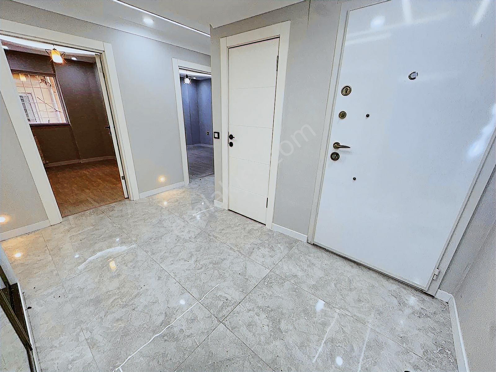 Tenor'dan Sokullu Cd. Üzeri Verandalı 3+1 Lüx Yapılı Bahçe Katı! - Görsel 10