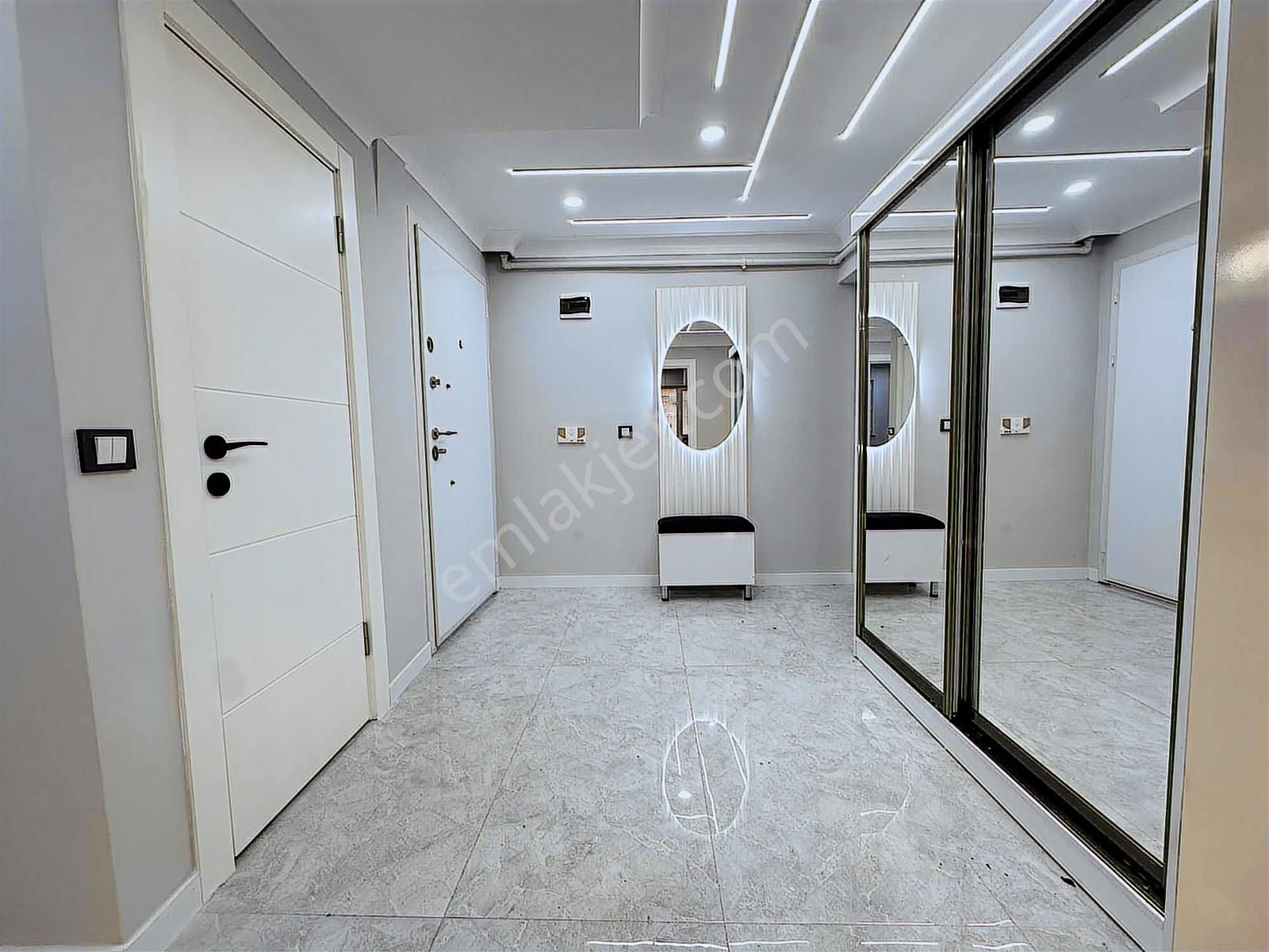 Tenor'dan Sokullu Cd. Üzeri Verandalı 3+1 Lüx Yapılı Bahçe Katı! - Görsel 8