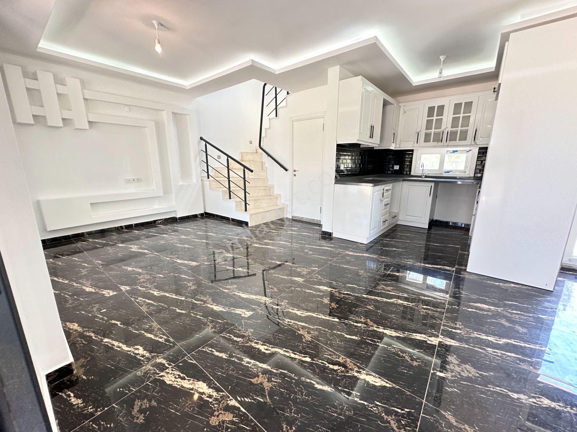 İzmir Seferihisar Doğanbey'de Plaja 650m Geniş Bahçeli Ferah Satılık 3+1 Villa - Görsel 10