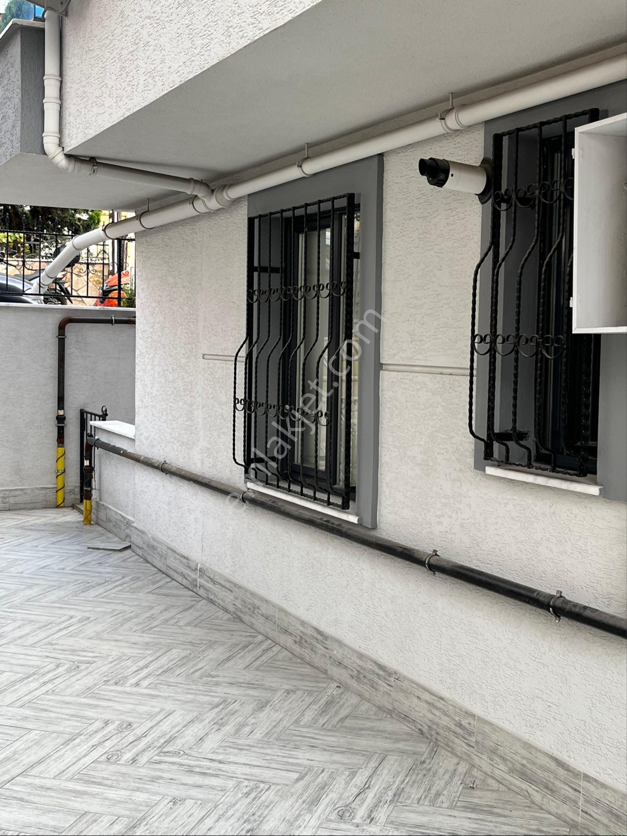 Cihangir Mahallesi'nde Yeni Binada Kullanışlı Satılık Daire - Görsel 8