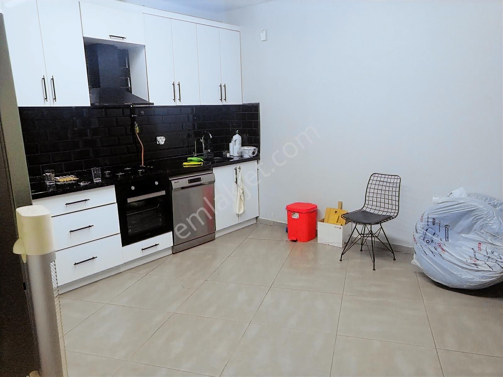 Yakupluda Cadde Üzeri Tabela Degeri Yüksek Satılık İş Yeri - Görsel 13