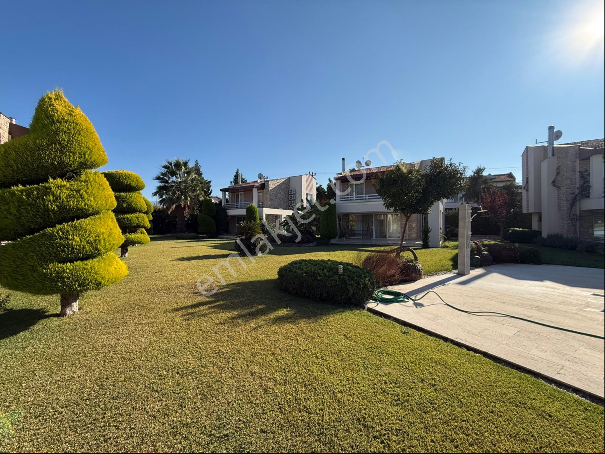 Sahil Siteleri Denize Yakın 3+1 Tek Müstakil Villa - Görsel 26