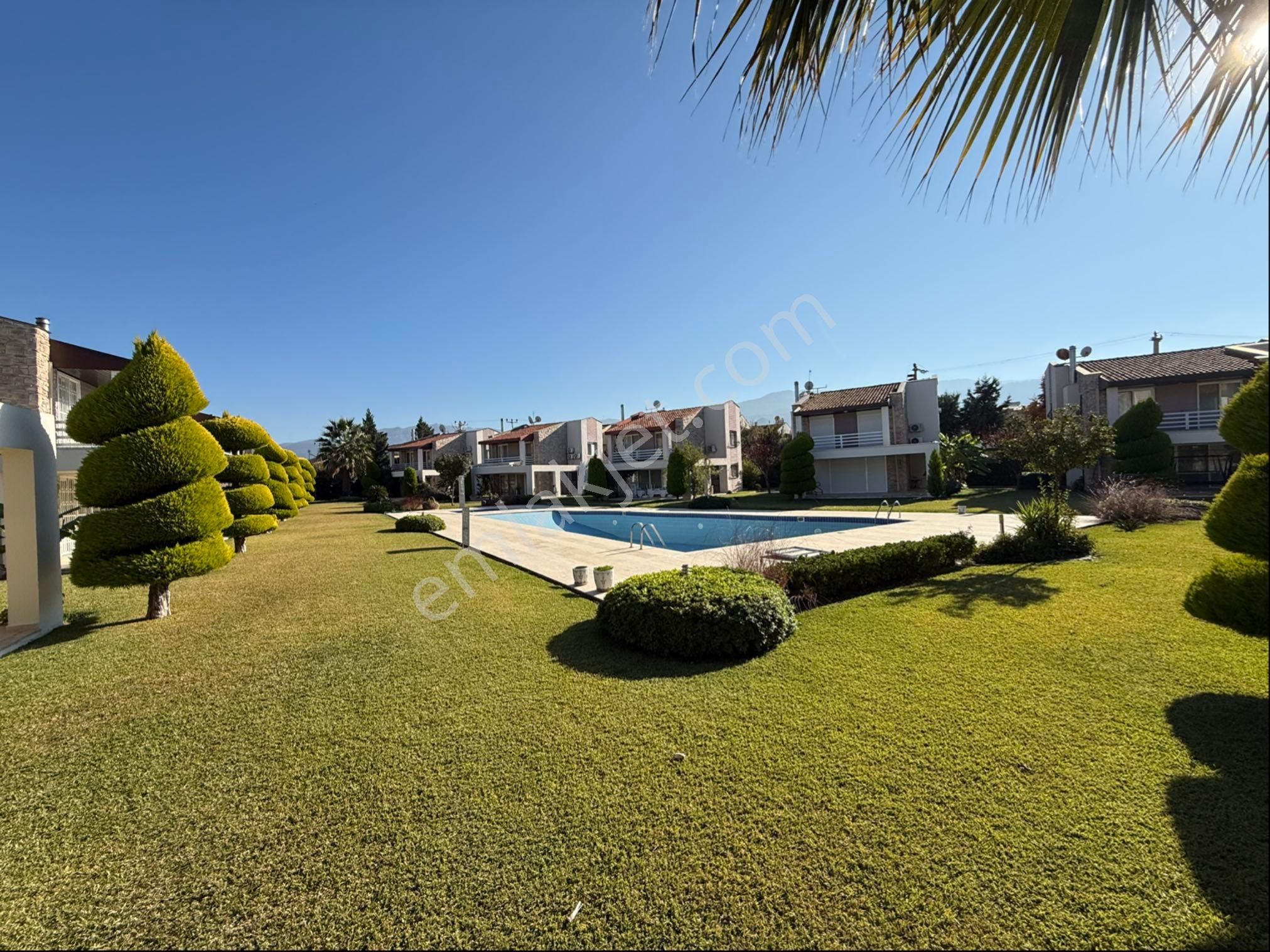 Sahil Siteleri Denize Yakın 3+1 Tek Müstakil Villa - Görsel 28