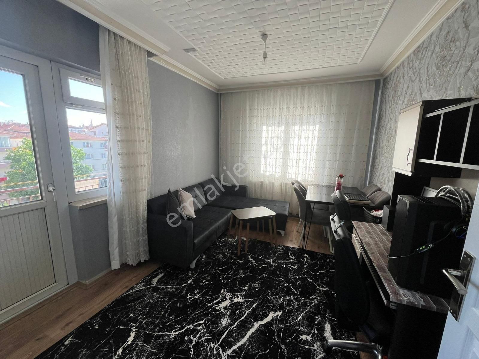 Mareşal Çakmak Mah'de 3+1 Merkezi Konumda Yapılı Daire!! - Görsel 7