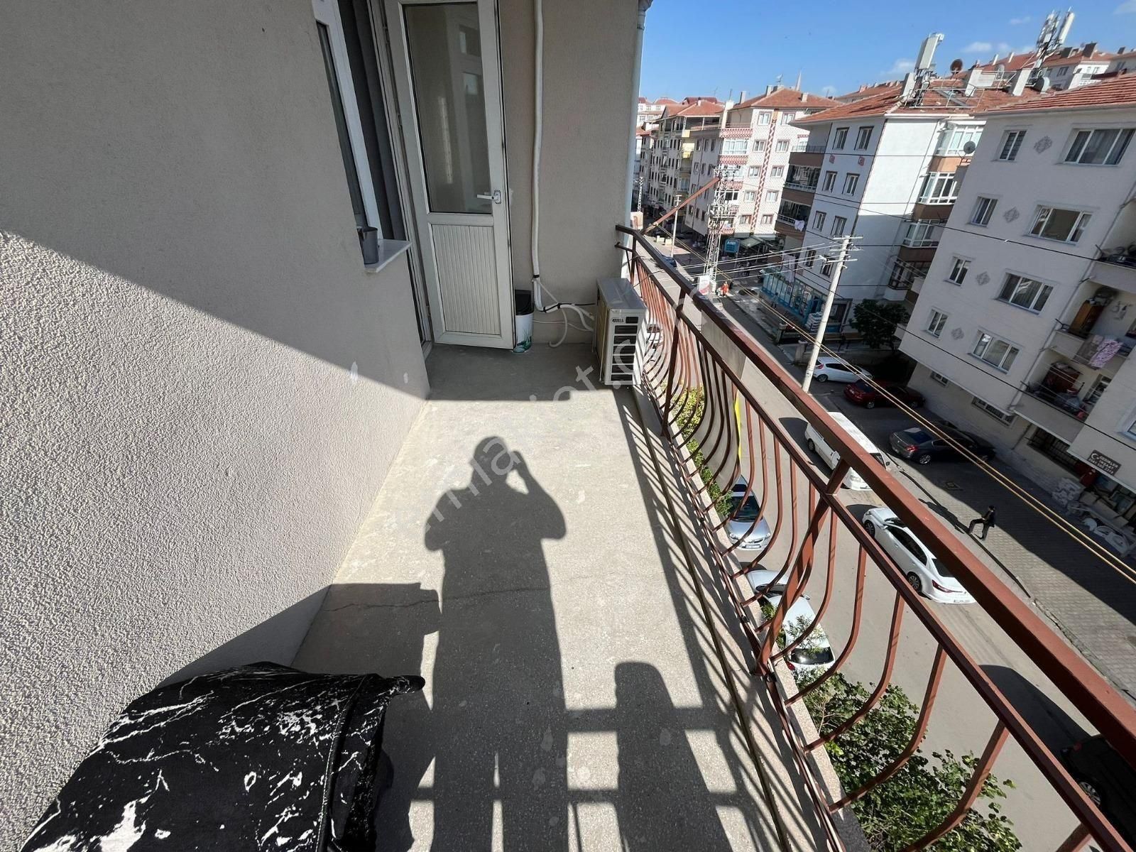 Mareşal Çakmak Mah'de 3+1 Merkezi Konumda Yapılı Daire!! - Görsel 18