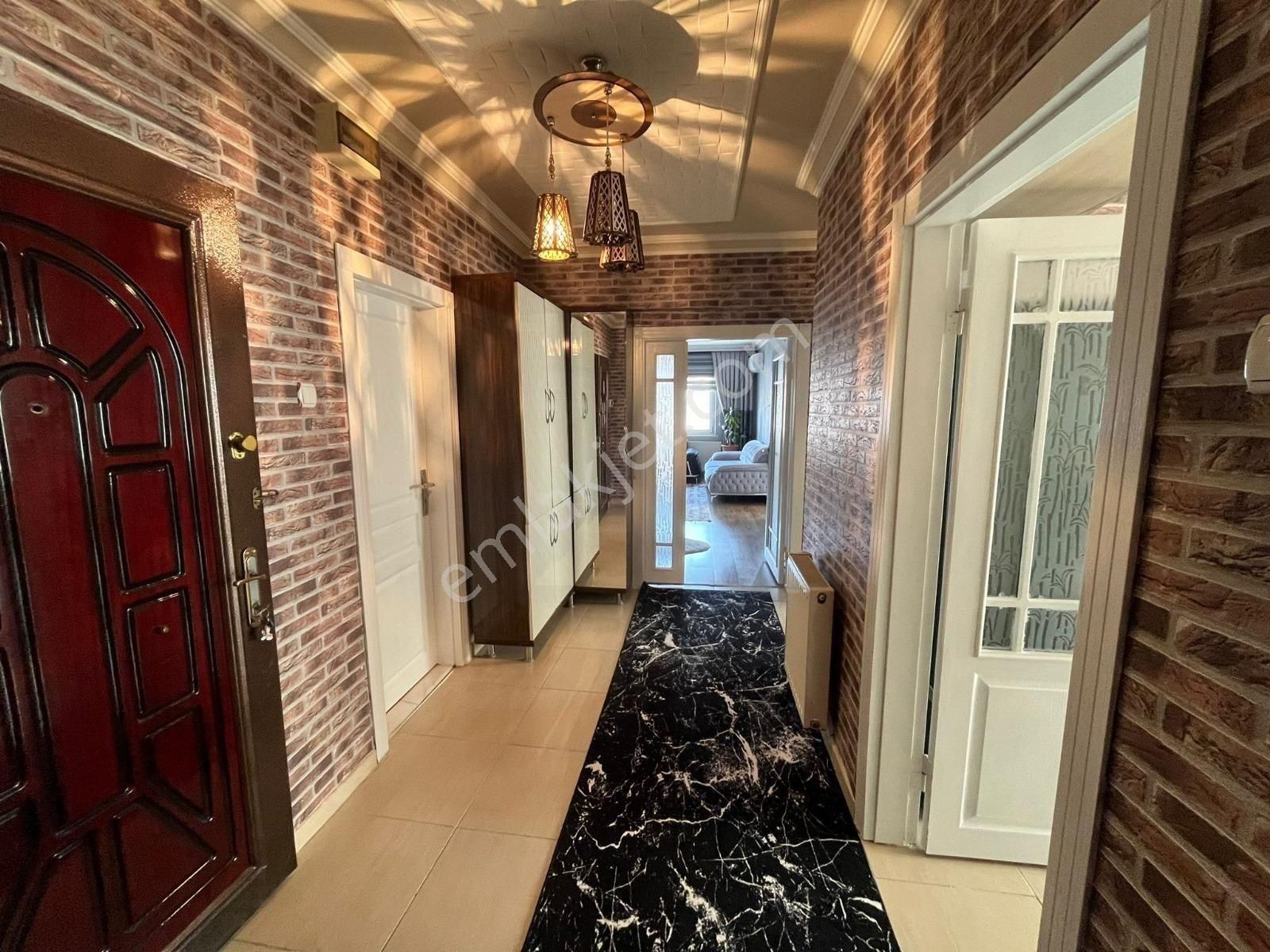 Mareşal Çakmak Mah'de 3+1 Merkezi Konumda Yapılı Daire!! - Görsel 15