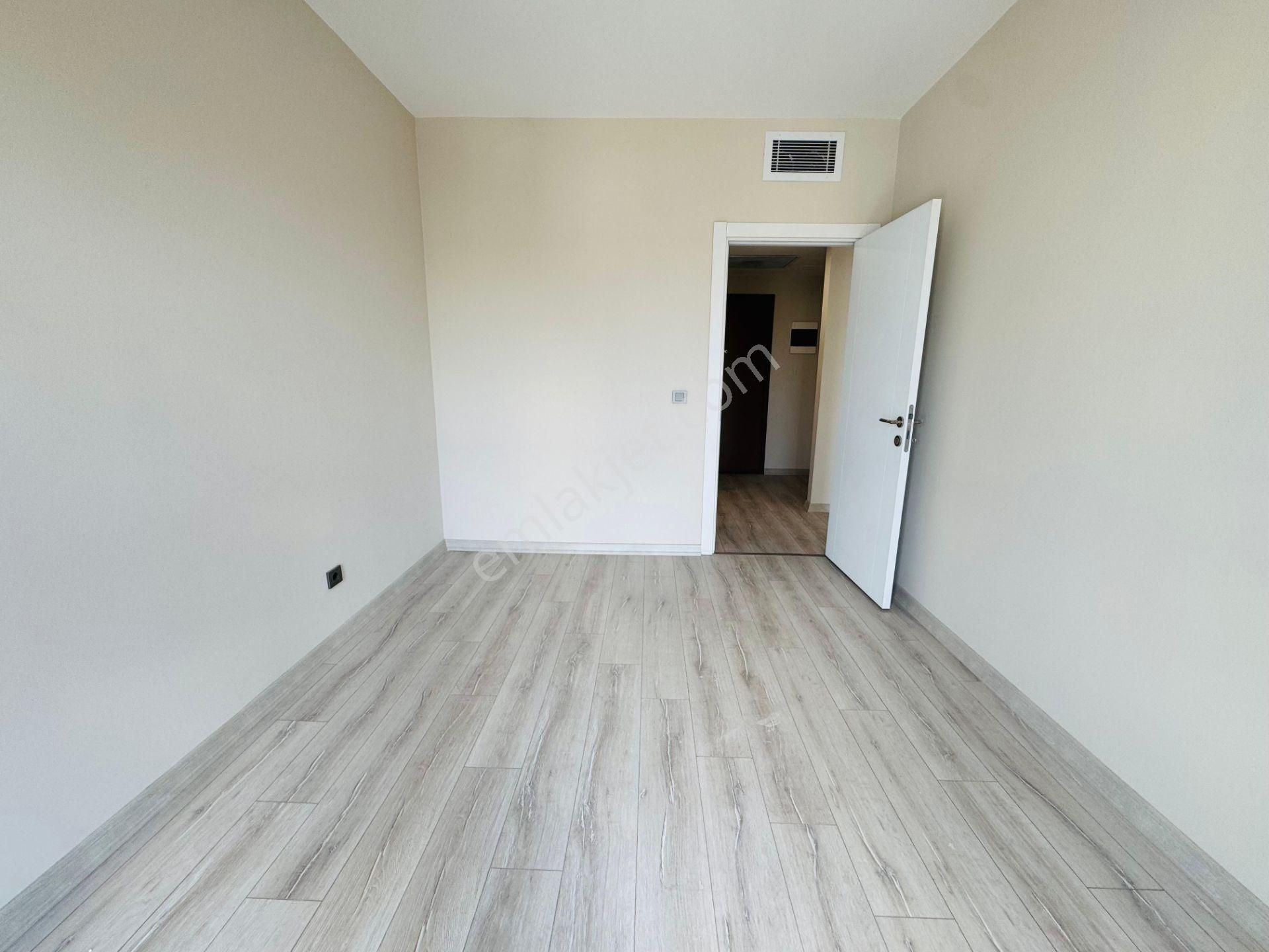 Şahane Yapı'dan Şık Tasarımlı Metrobüse Sadece 7 Dk Mesafede Satılık Daire!!! - Görsel 22