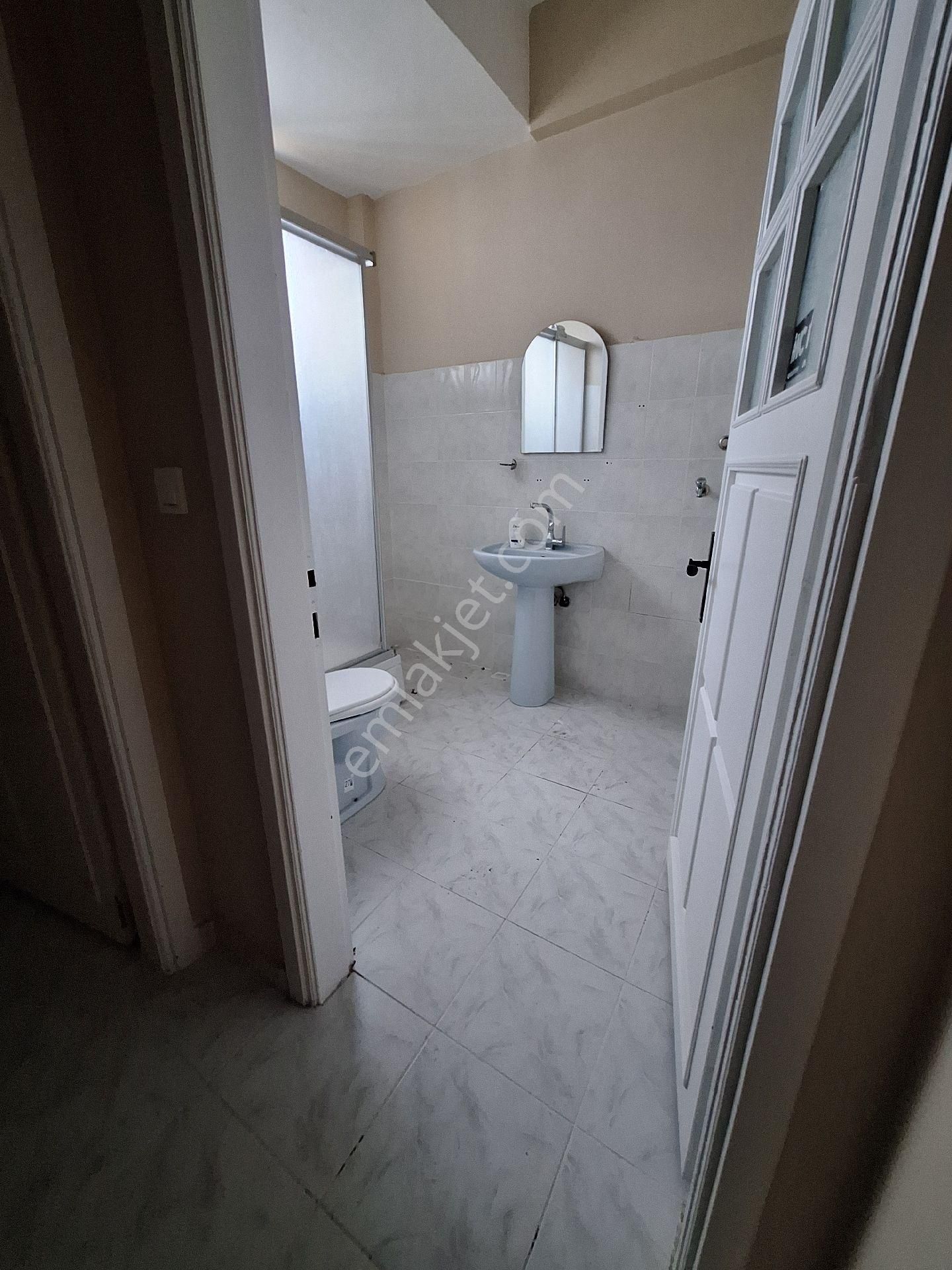 Sarıyer Kocataş'ta Kiralık Müstakil Girişli Daire - Görsel 3