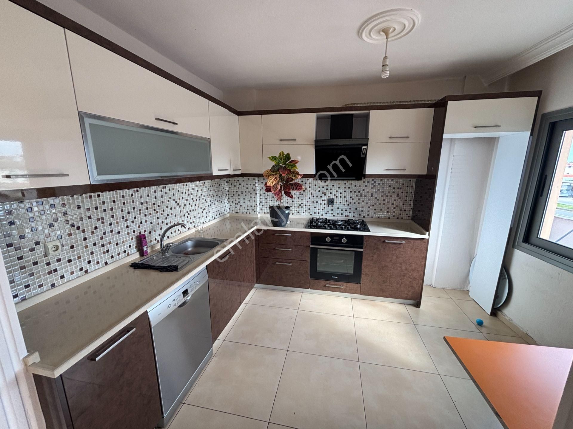 İzmir Seferihisar Bengiler’de Cadde Üzerinde 2+1 Ara Kat Daire - Görsel 17