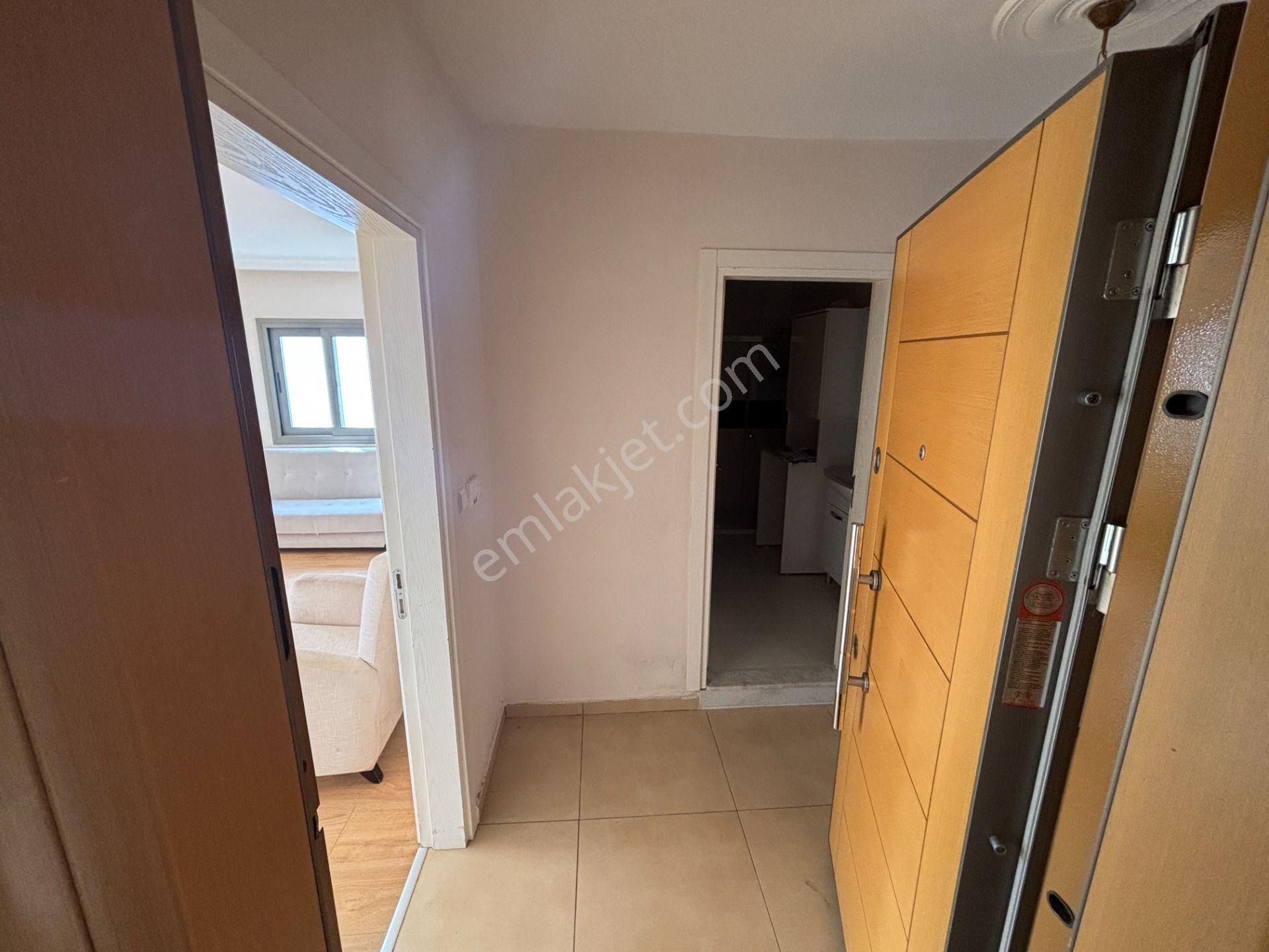 İzmir Seferihisar Bengiler’de Cadde Üzerinde 2+1 Ara Kat Daire - Görsel 5