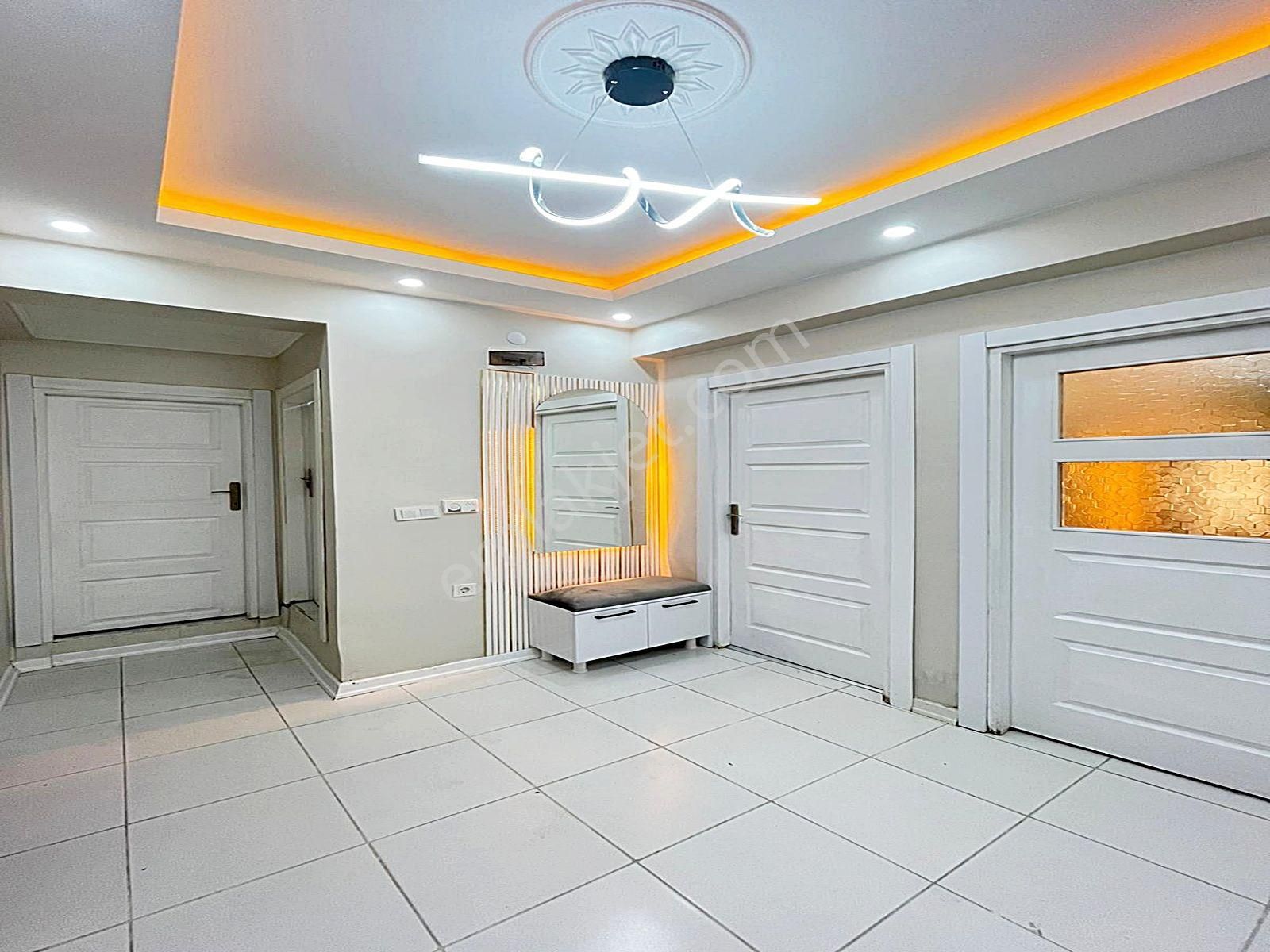 Esenyurt Güzelyurt Mahallesinde Metrobüse Yakın Geniş Bahçeli 2+1 Daire - Görsel 4