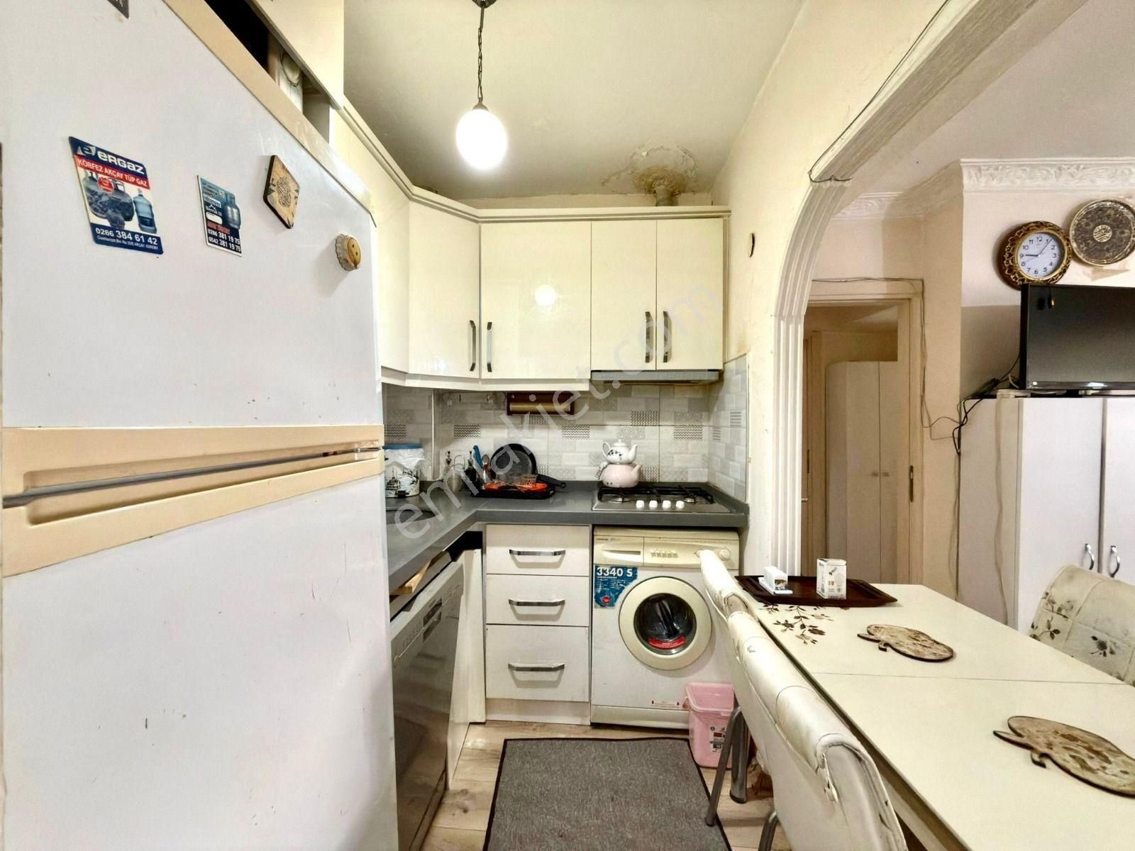 ▓karabuluttan▓akçay'da Ön Cephe & Denize 200mt Emsalsiz 2+1 Satılık Daire - Görsel 2