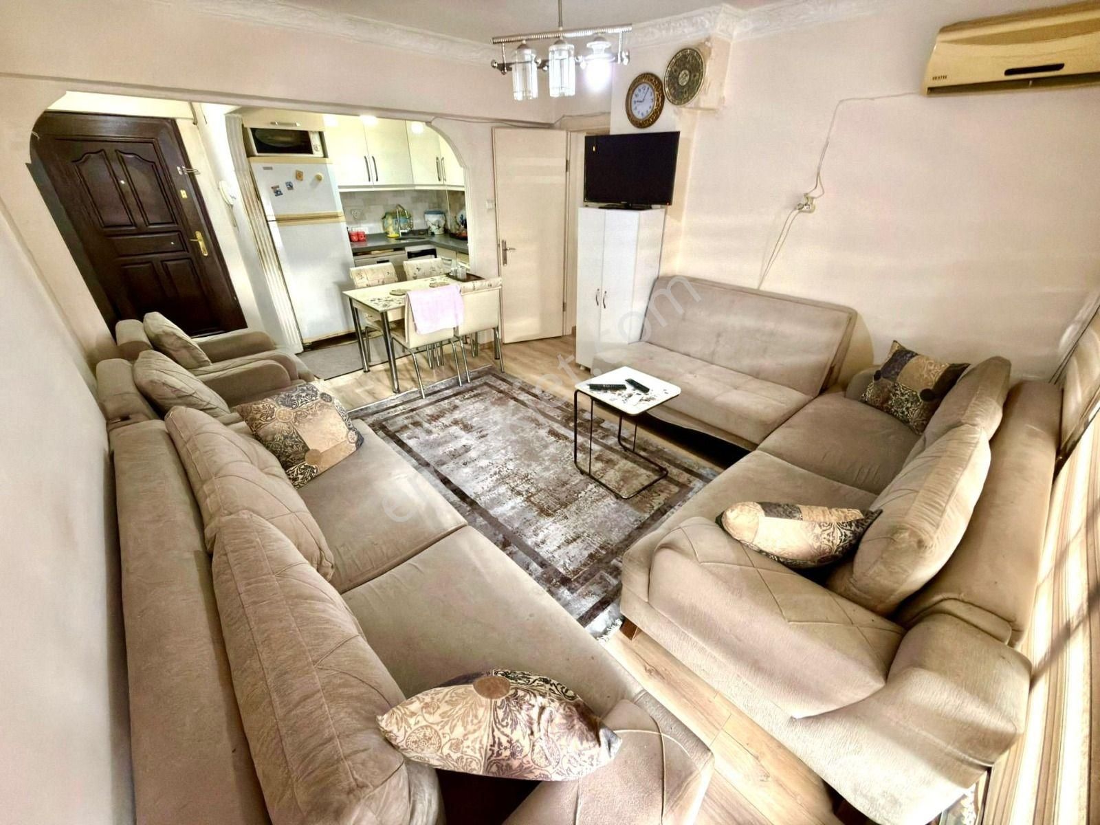 ▓karabuluttan▓akçay'da Ön Cephe & Denize 200mt Emsalsiz 2+1 Satılık Daire