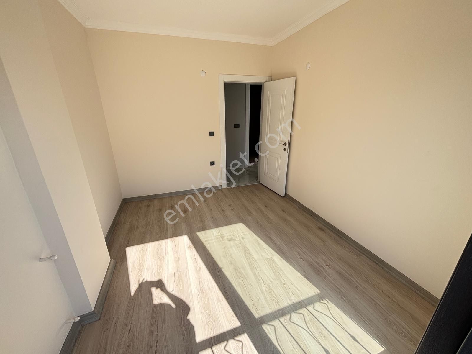 İzmir Seferihisr Payamlı Merkez'de Plaja 400m Bahçeli Satılık 4+1 Villa - Görsel 16