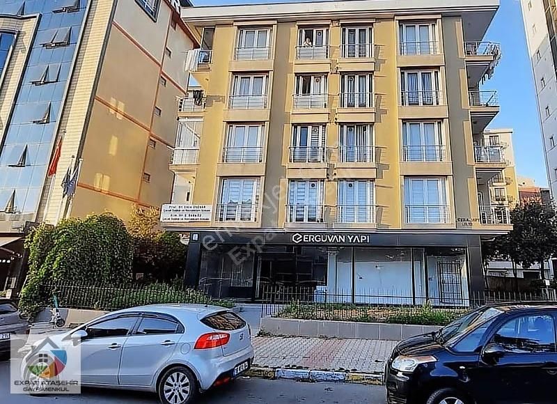 Ataşehir Novada, Hastaneler Böl 3+1 Daire, 150m² Ebeveyn Banyolu