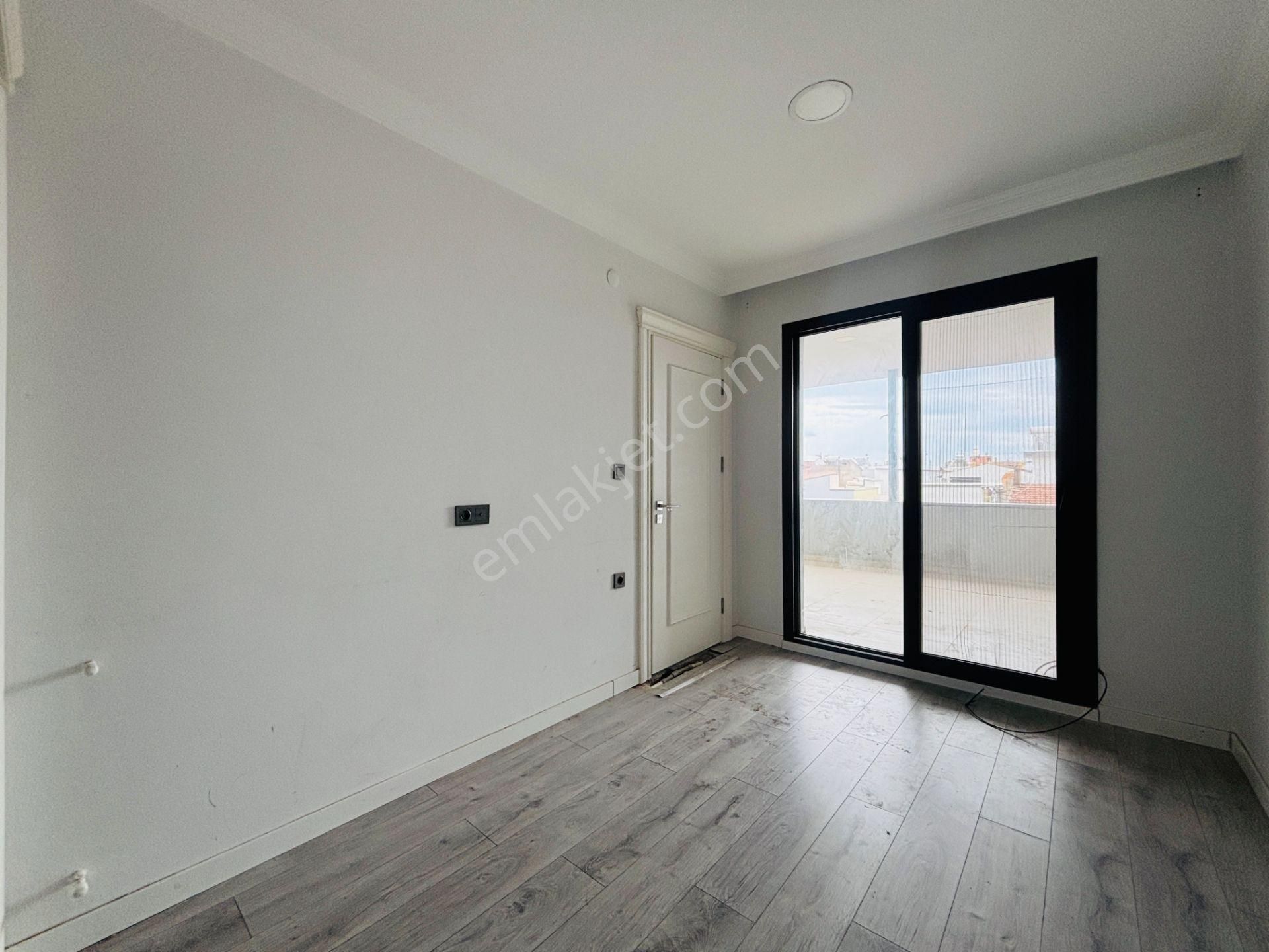 İzmir Seferihisar Payamlı Mahallesi’nde Ebeveyn Banyolu 3+1 Tripleks Yazlık - Görsel 22