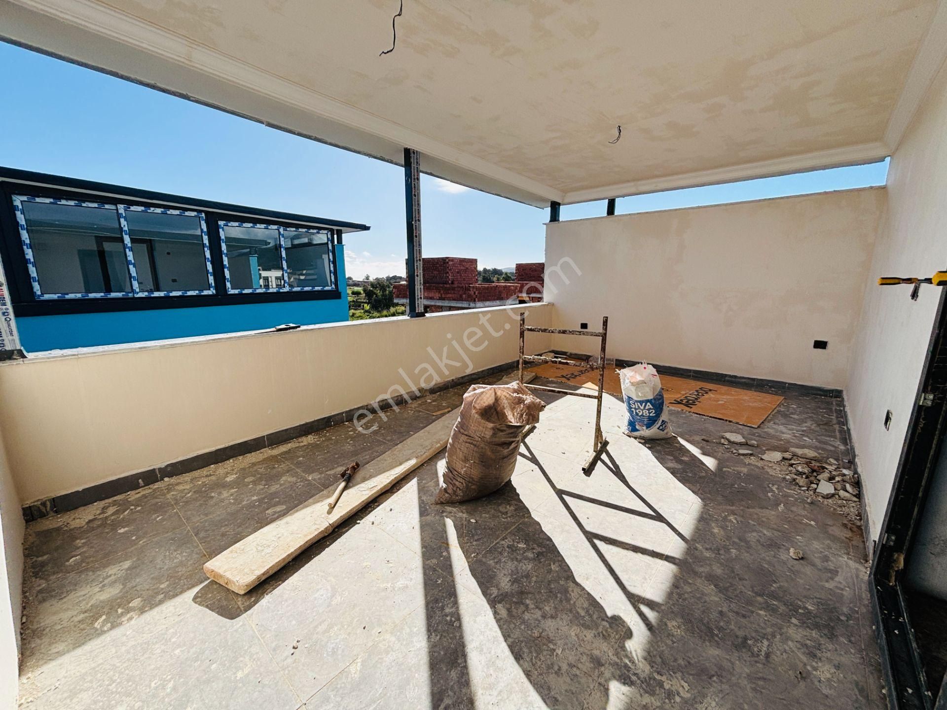 İzmir Seferihisar Cumhuriyet’de Güzel Konumda 3+1 Tripleks Yazlık Villa - Görsel 28