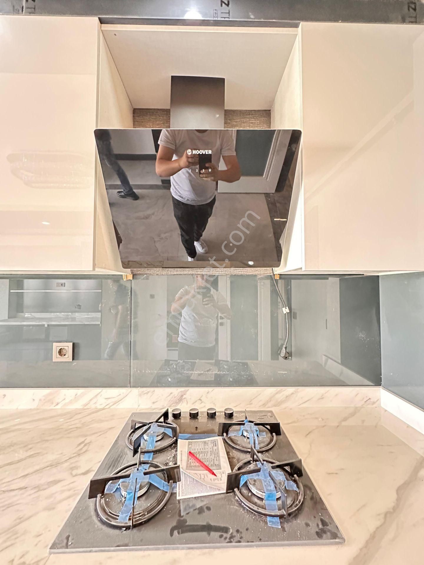 Pursaklar Mehmet Zengin Emlak'tan Teras Balkonlu Yerden Isıtmalı 7.kat 4+1 Ultra Lüks Sitede Daire - Görsel 10