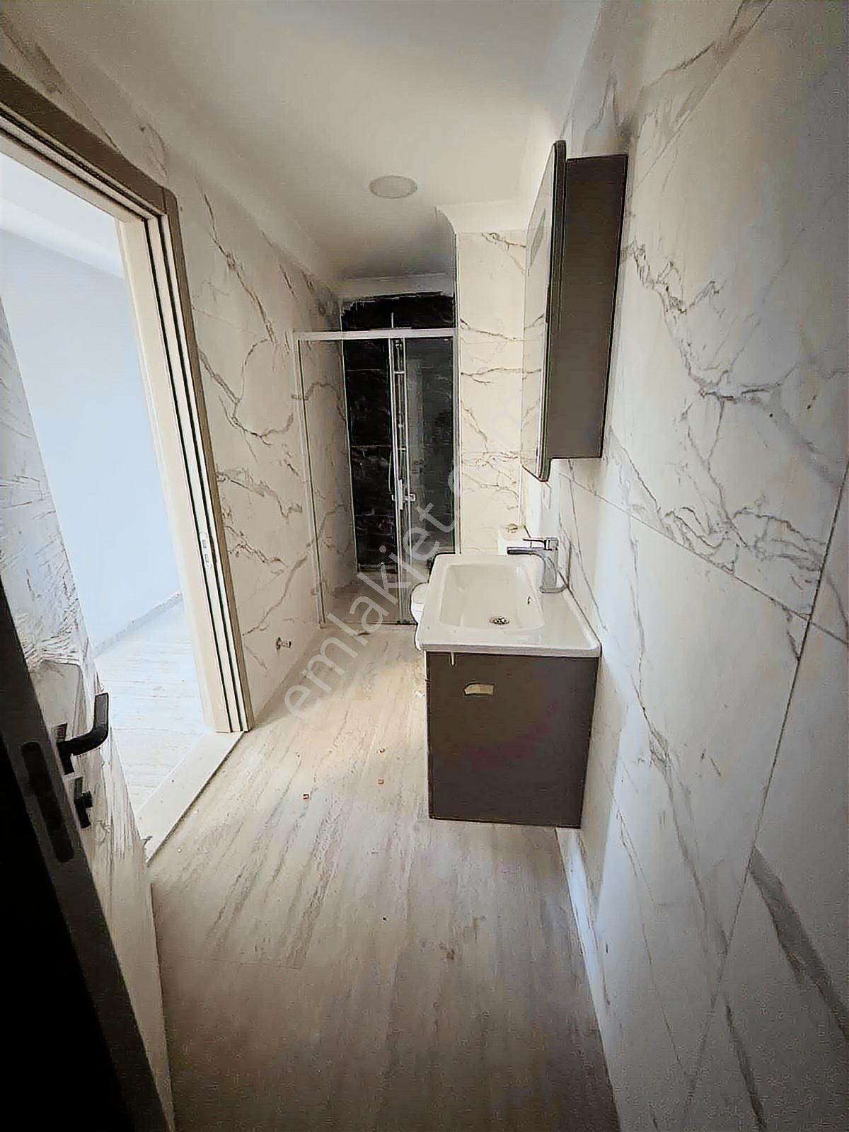 Çokkorkmazdan Altınovada Sıfır 2+1 Asansörlü Daire - Görsel 3