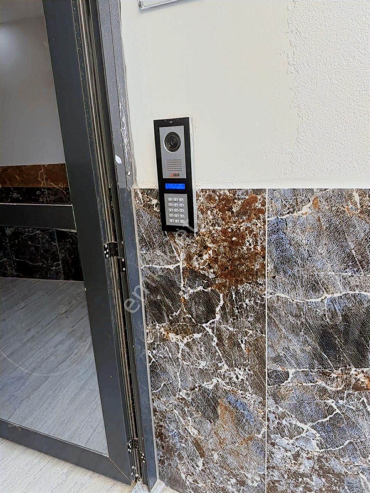 Çokkorkmazdan Altınovada Sıfır 2+1 Asansörlü Daire - Görsel 15