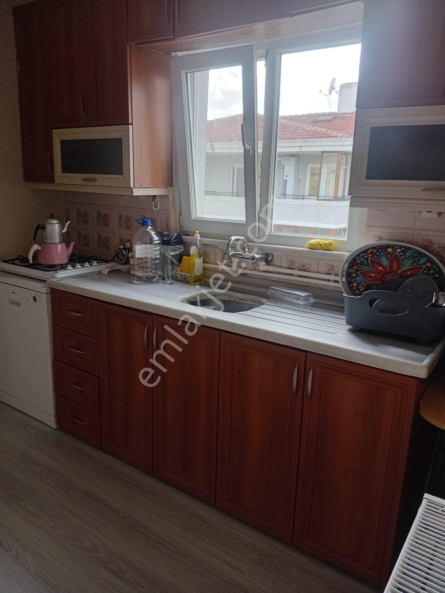 Besli Emlaktan Satılık Daire 2+1