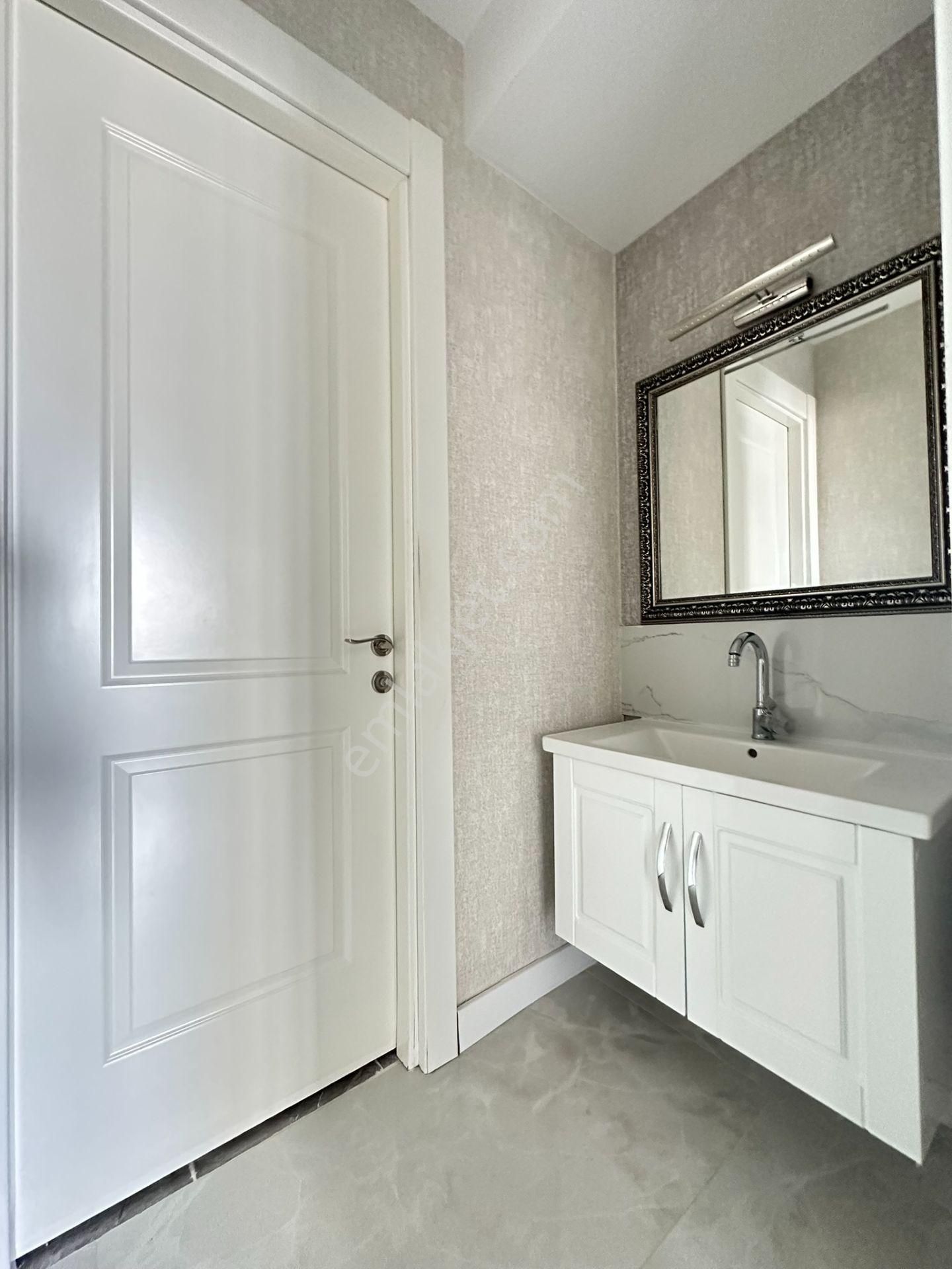 Pursaklar Mehmet Zengin Emlak'tan Kapalı Otoparklı Hstane Yakını 3.kat 4+1 Daire Daire - Görsel 38