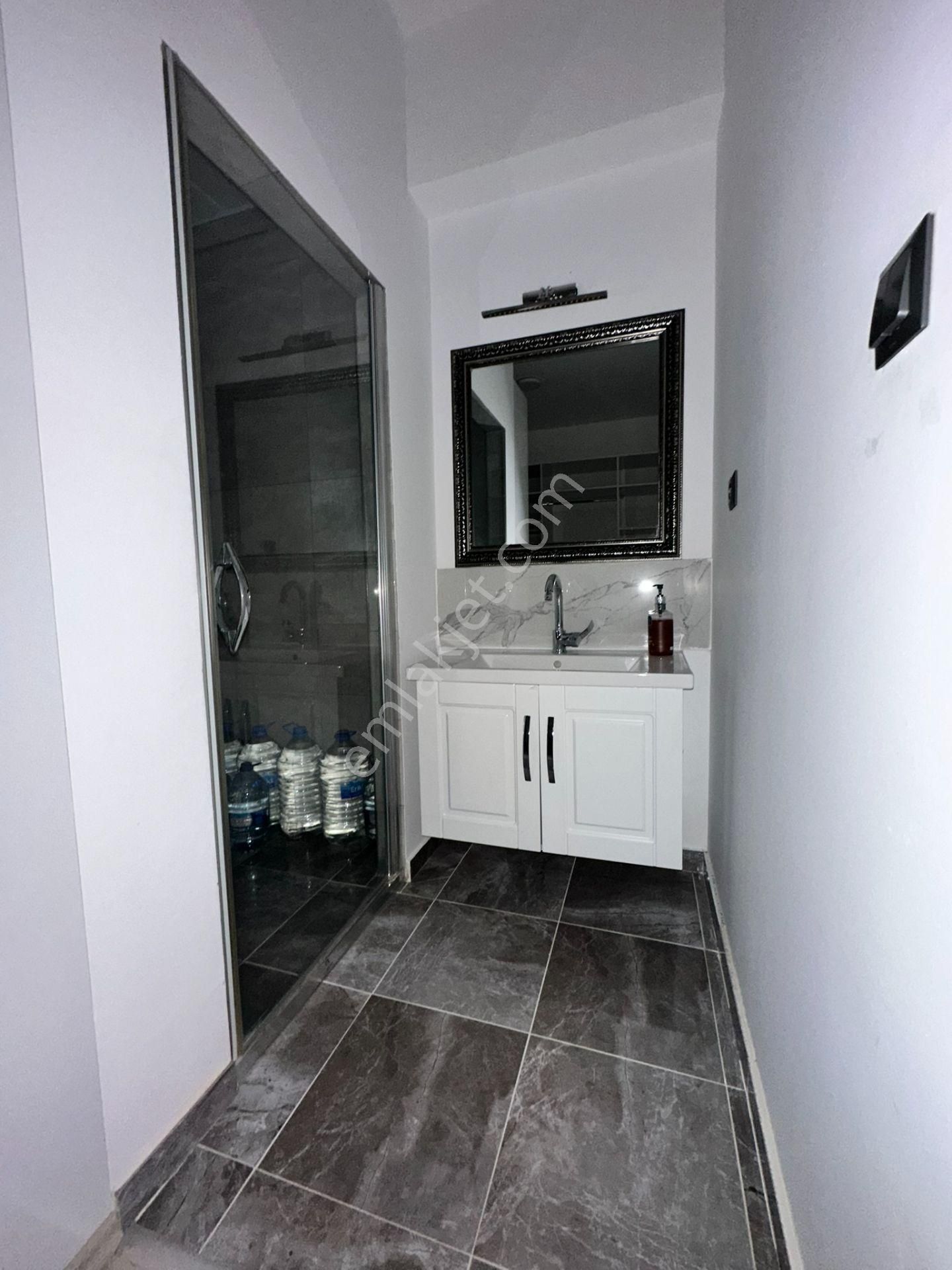 Pursaklar Mehmet Zengin Emlak'tan Kapalı Otoparklı Hstane Yakını 3.kat 4+1 Daire Daire - Görsel 42