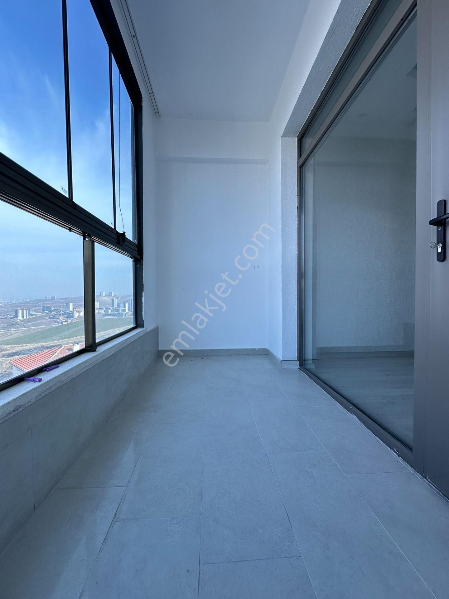Pursaklar Mehmet Zengin Emlak'tan Kapalı Otoparklı Hstane Yakını 3.kat 4+1 Daire Daire - Görsel 37