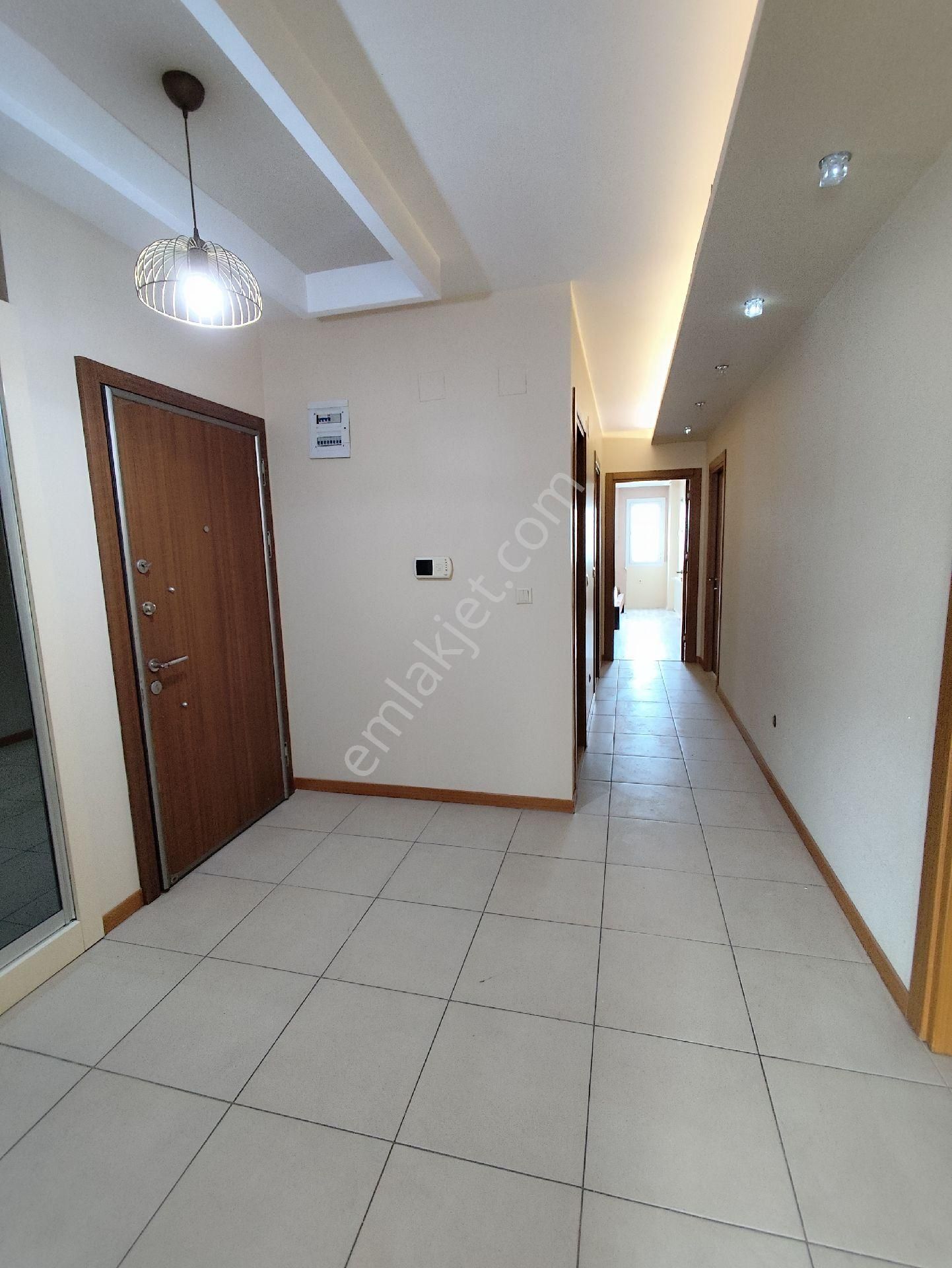 Kıyıboyunda 3+1 Eşyalı Doğalgazlı Güvenlikli Havuzlu Kiralık Daire - Görsel 19