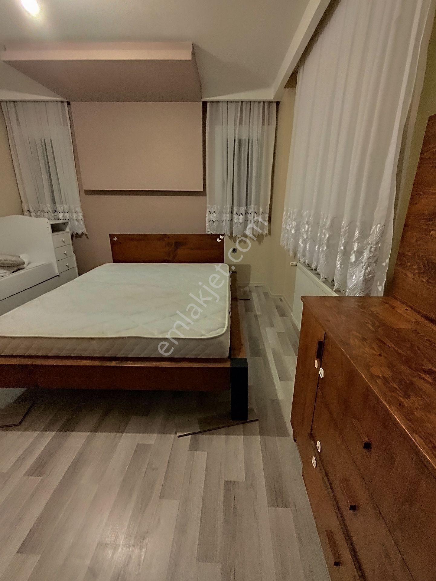 Kıyıboyunda 3+1 Eşyalı Doğalgazlı Güvenlikli Havuzlu Kiralık Daire - Görsel 35
