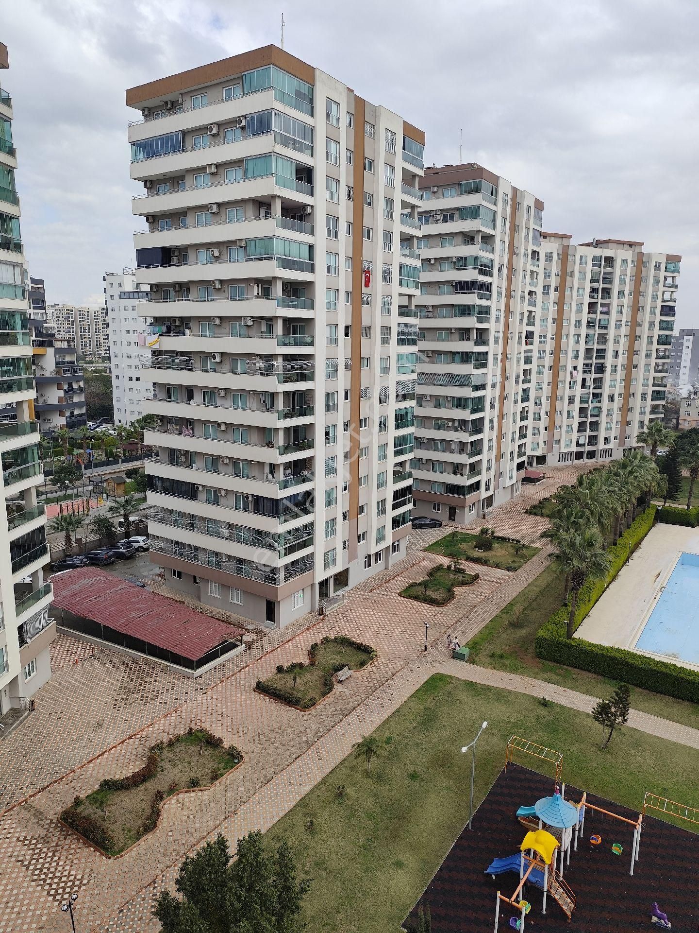 Kıyıboyunda 3+1 Eşyalı Doğalgazlı Güvenlikli Havuzlu Kiralık Daire - Görsel 25