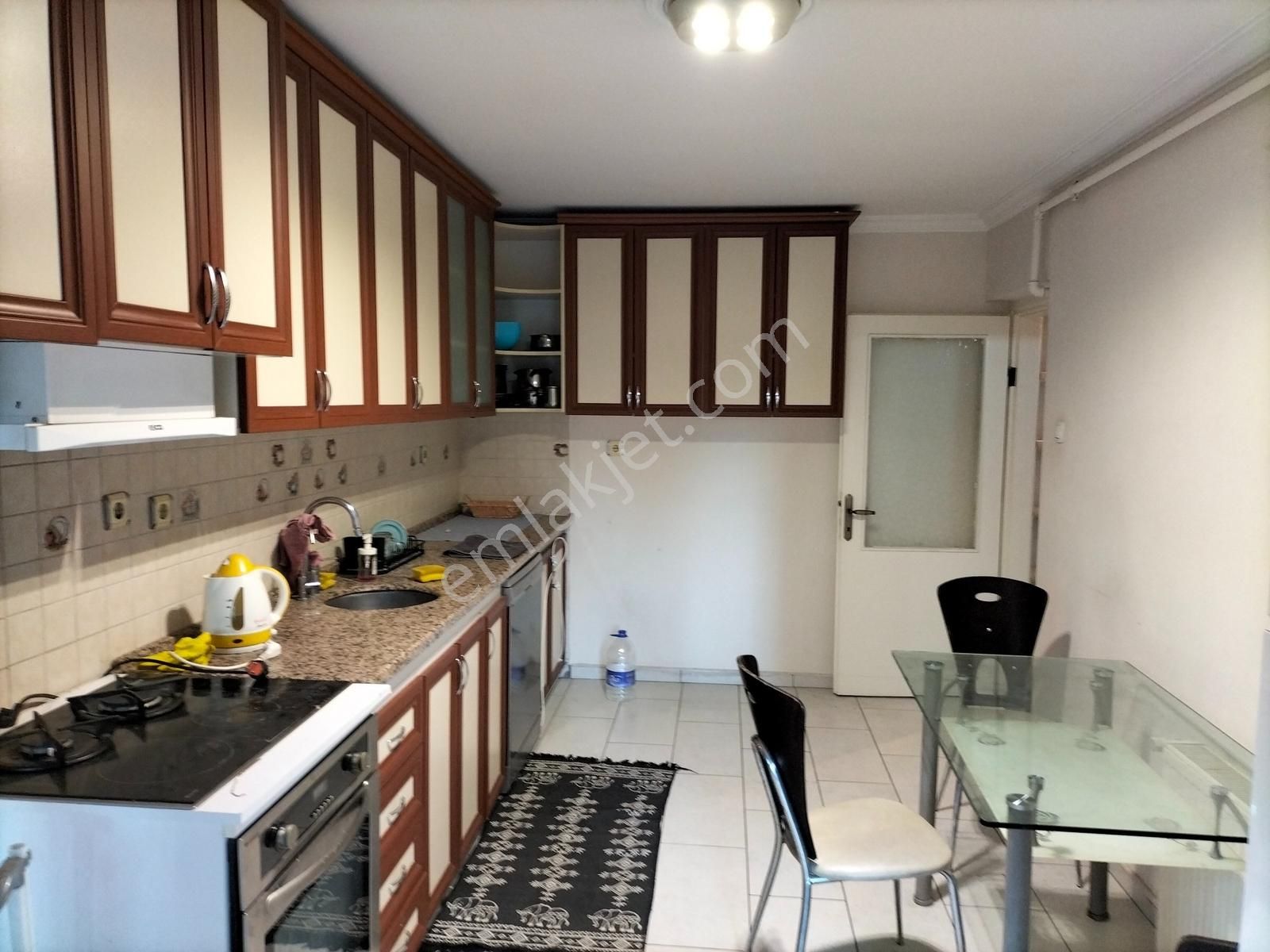 Bayraklı Site İçinde Kiralık Geniş 3+1 - Görsel 14