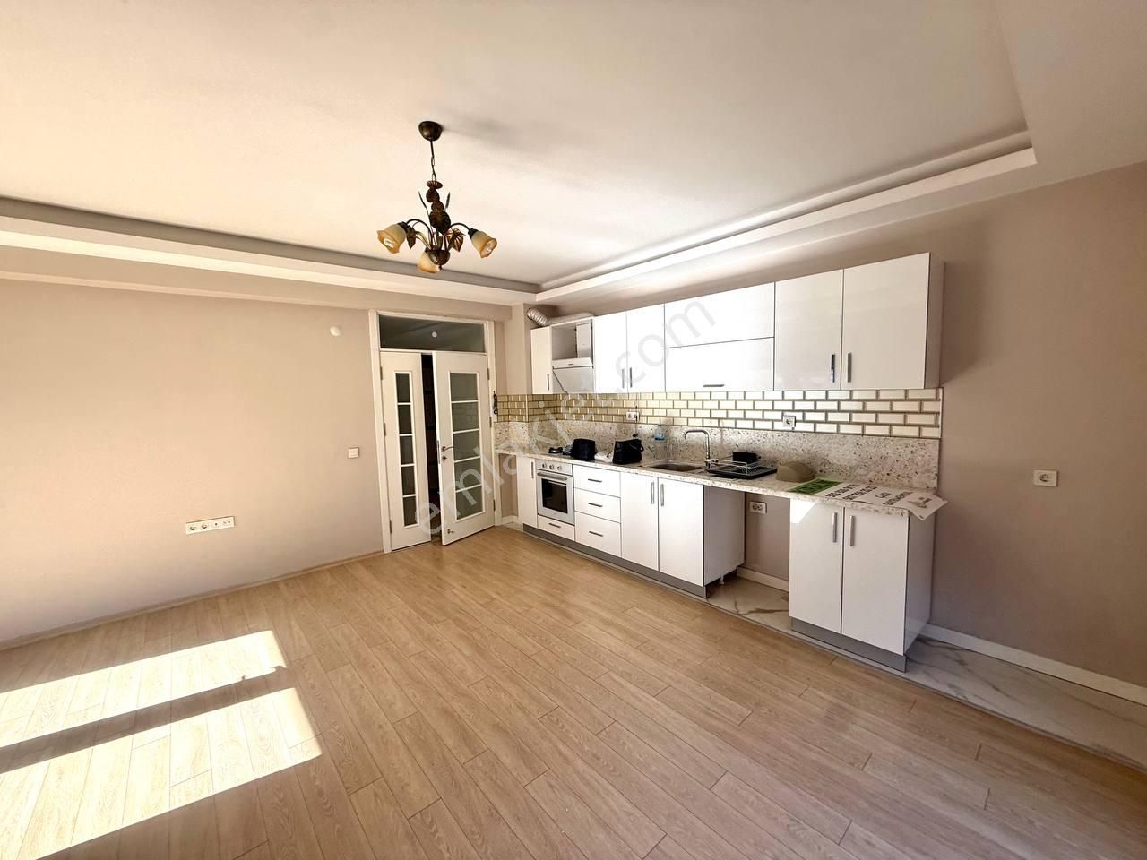 Çarşı Gayrimenkulden Kiralık Karagözler De 2+1 Lüks Daire - Görsel 5