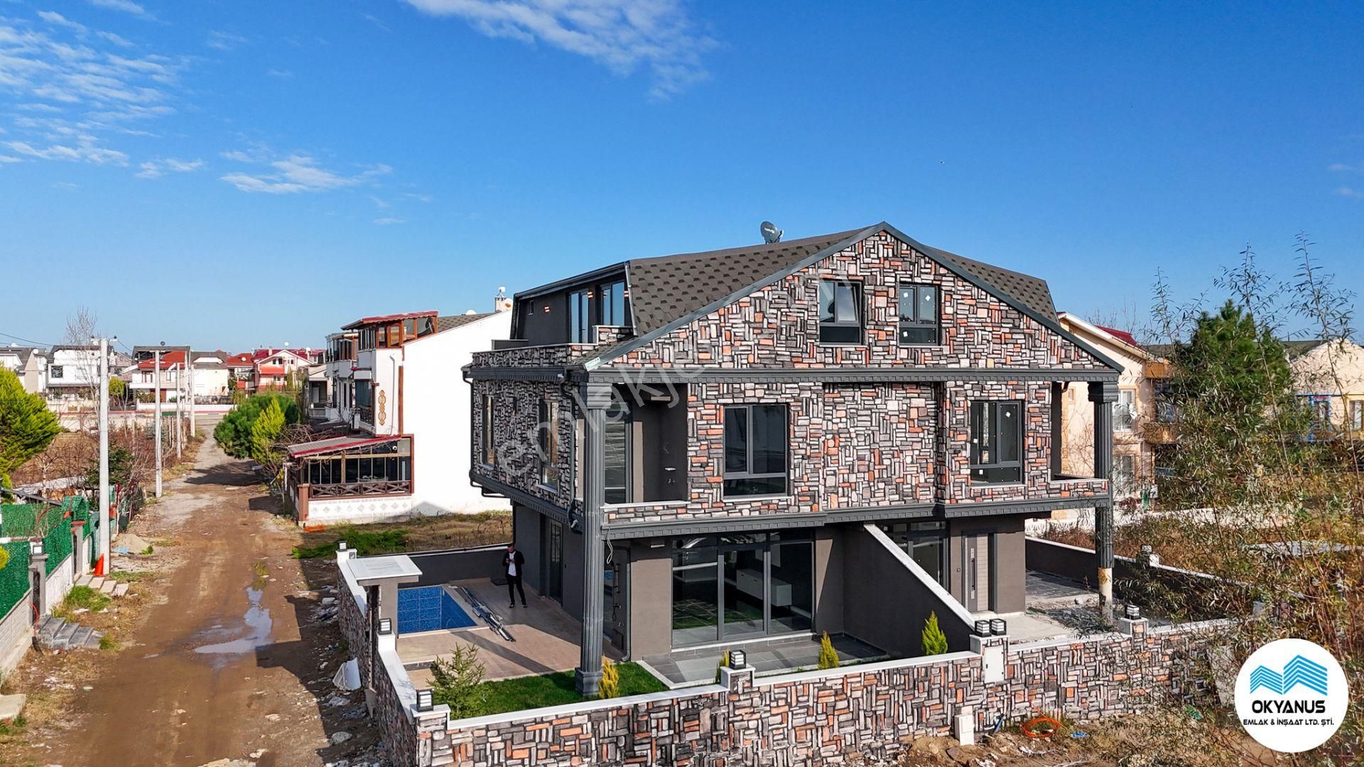 Kocaali Sahilde Müstakil Havuzlu Bahçeli Şık Villa Okyanustan - Görsel 2