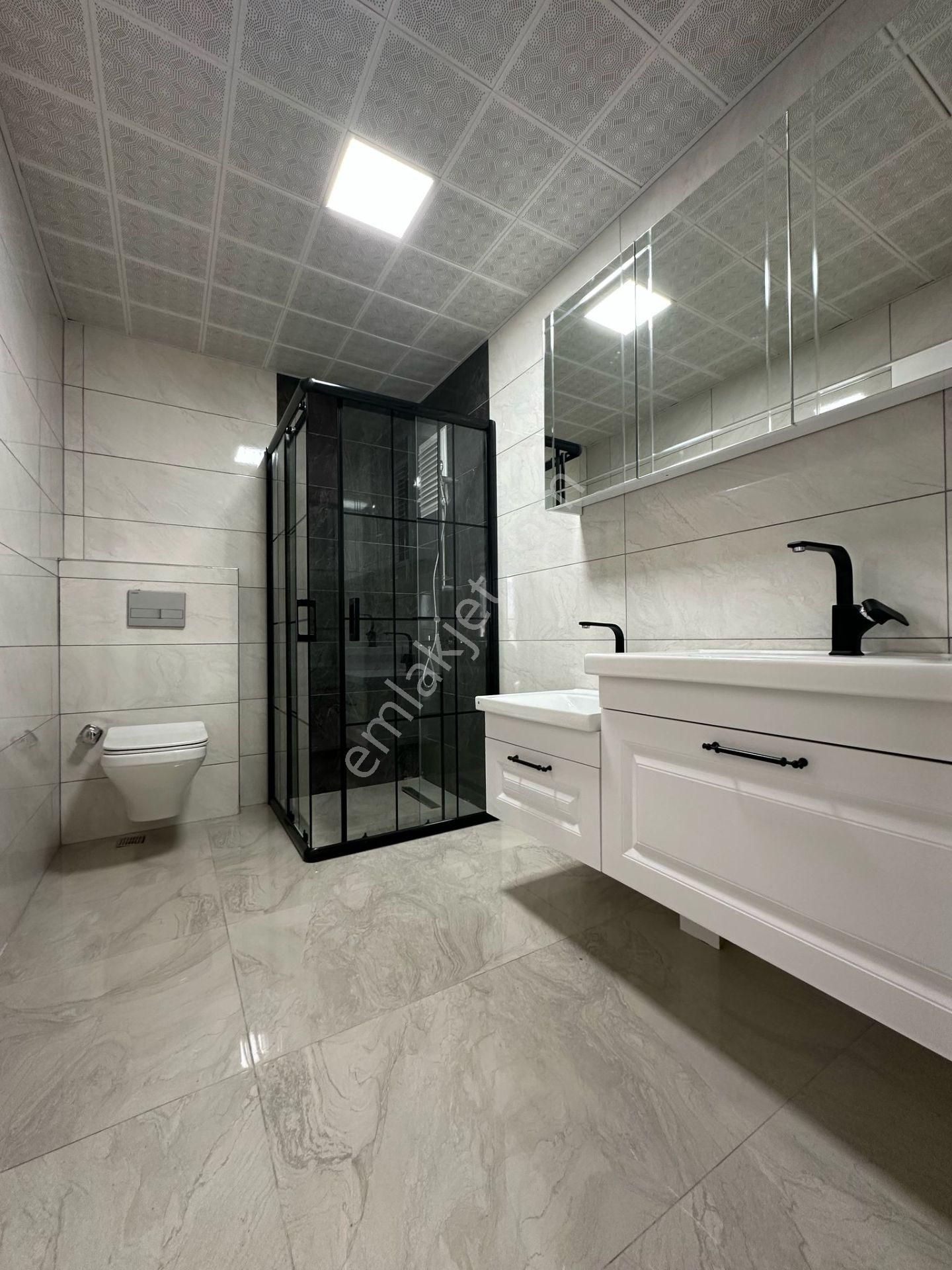 Pursaklar Mehmet Zengin Emlak'tan Kapalı Otoparklı Çift Banyolu 3.kat 4+1 Ultra Lüks Sitede - Görsel 25