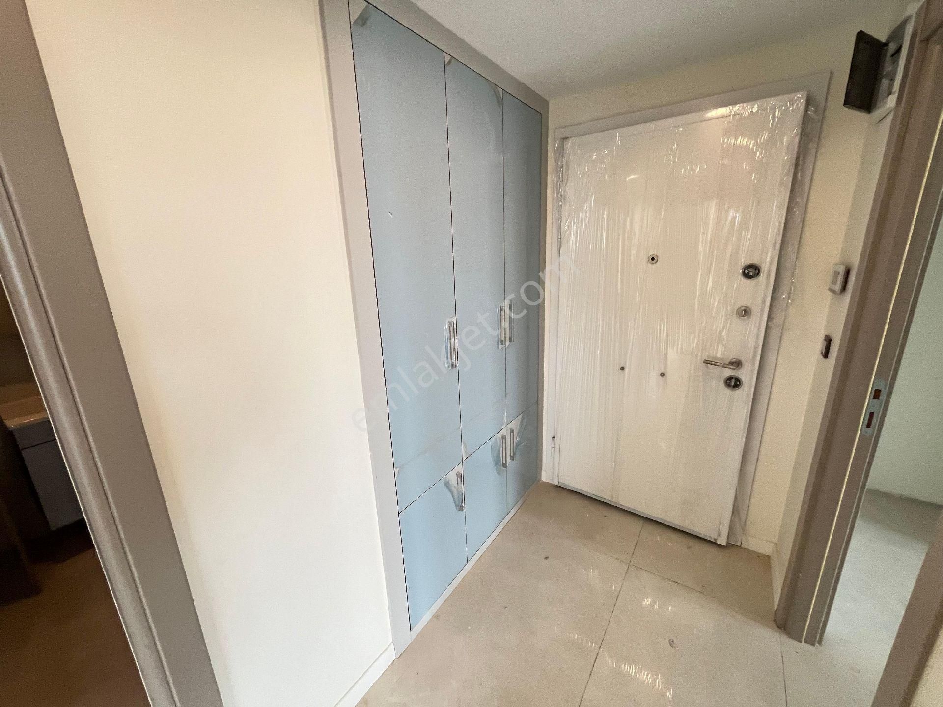 Uğurmumcu Mah. Asgün Trio Sitesinde 2+1 90m² 9.kat Ebevyn Banyolu Kiralık Daire - Görsel 17