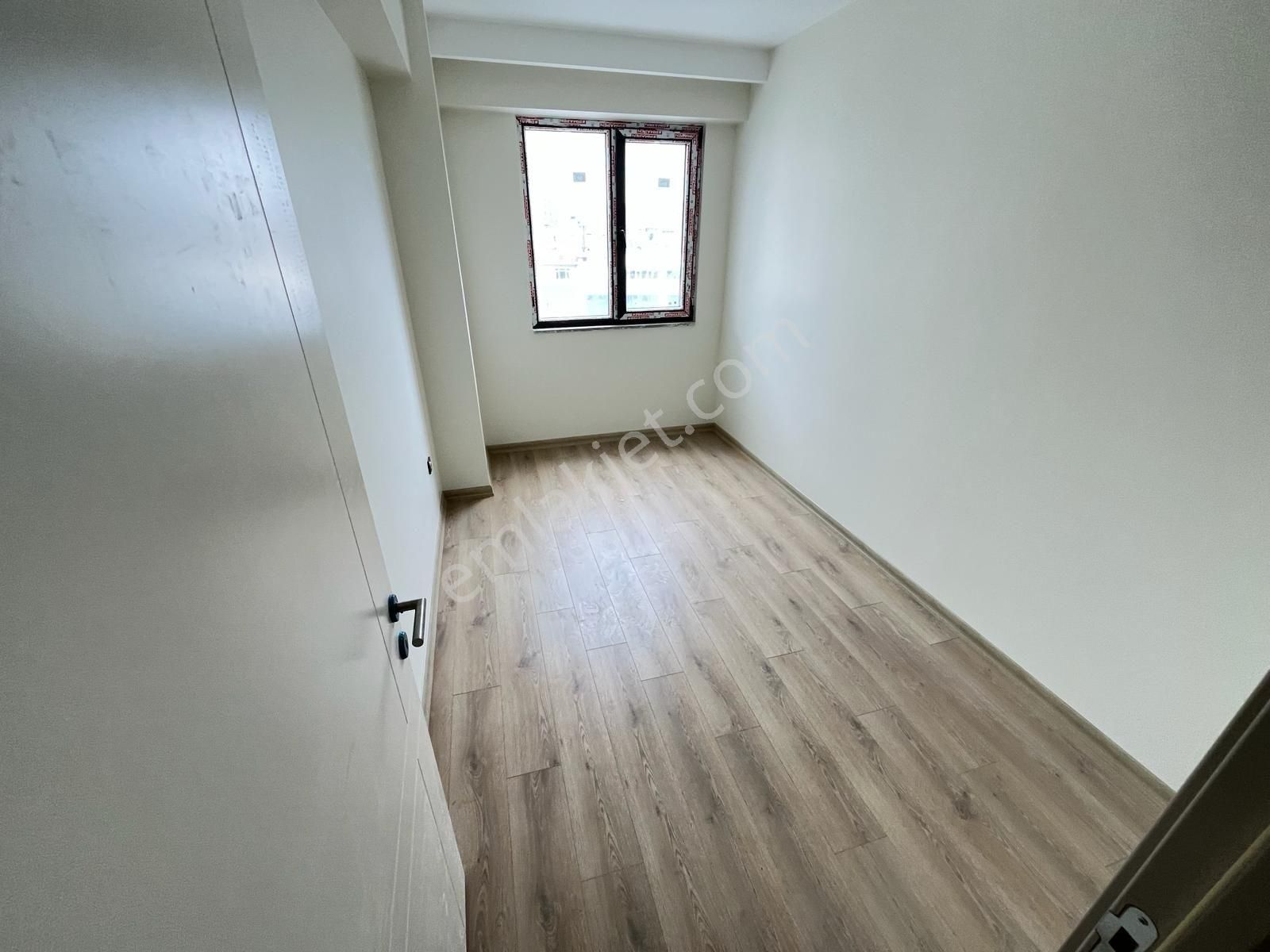 Uğurmumcu Mah. Asgün Trio Sitesinde 2+1 90m² 9.kat Ebevyn Banyolu Kiralık Daire - Görsel 10