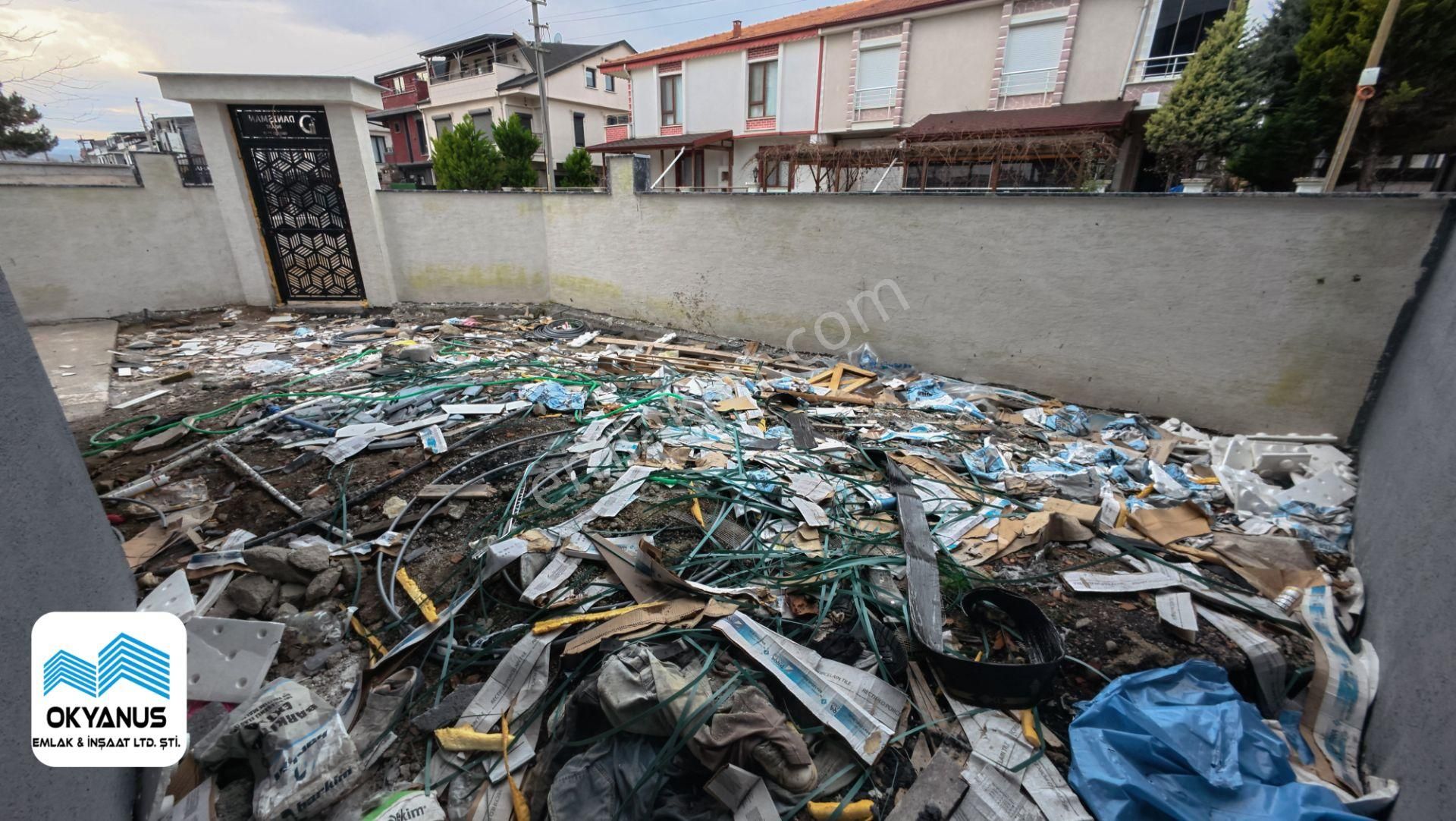 Kocaali Sahilde Müstakil Bahçeli Havuzlu Şık Villa Okyanustan - Görsel 5