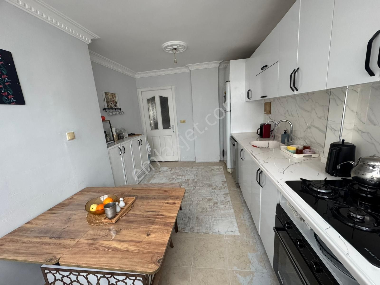 Kuşadası Camiatik'te Masrafsız, Ferah 3+1 Daire Satılıktır - Görsel 11