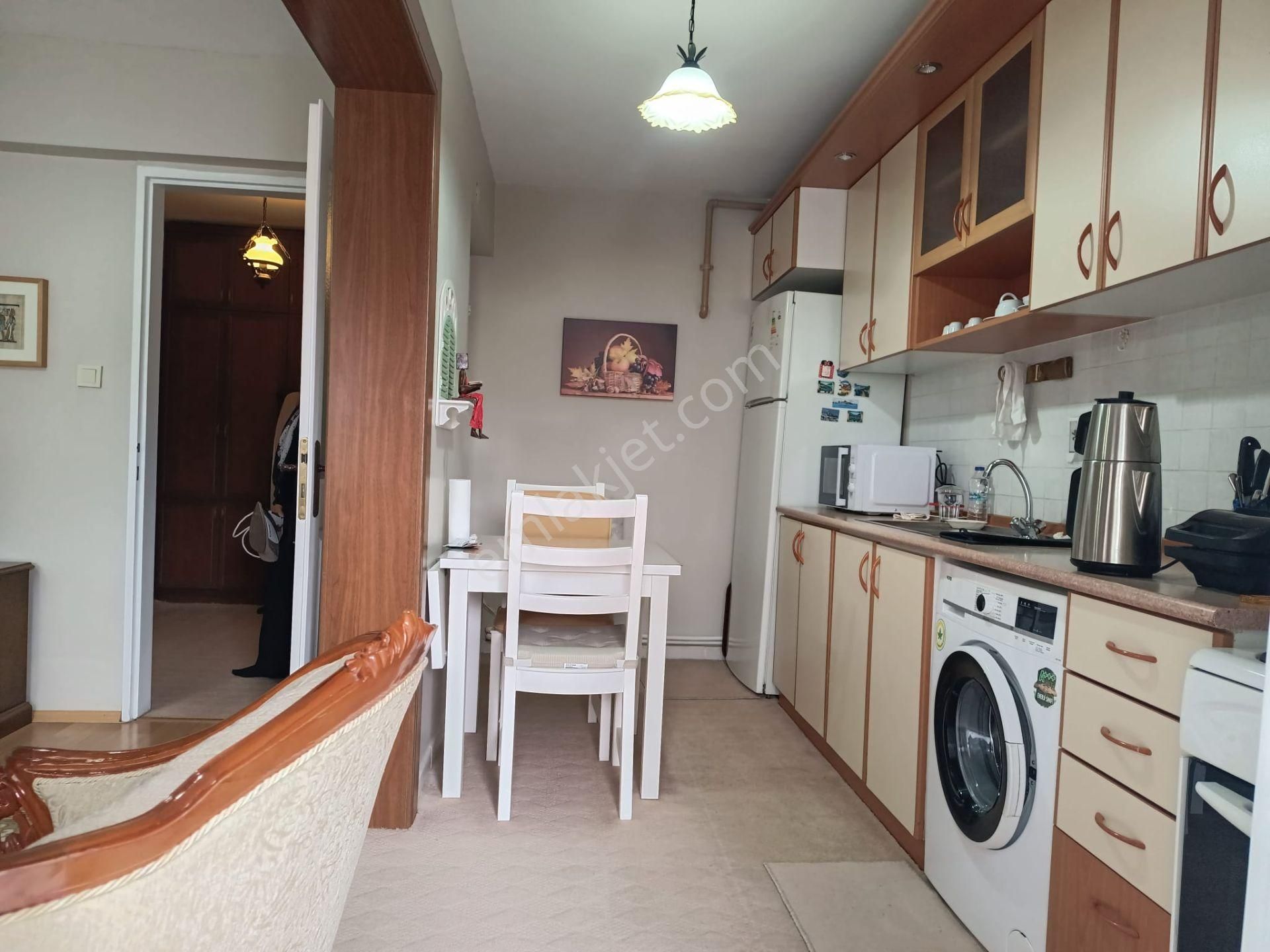 Buket Emlaktan Satılık 3+1 Daire Doğal Gazlı Asansörlü - Görsel 22