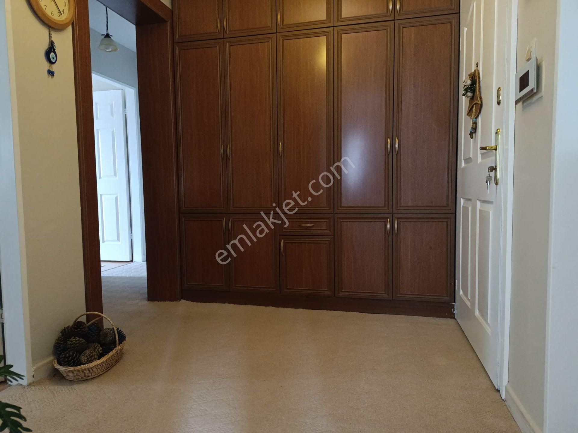 Buket Emlaktan Satılık 3+1 Daire Doğal Gazlı Asansörlü - Görsel 19