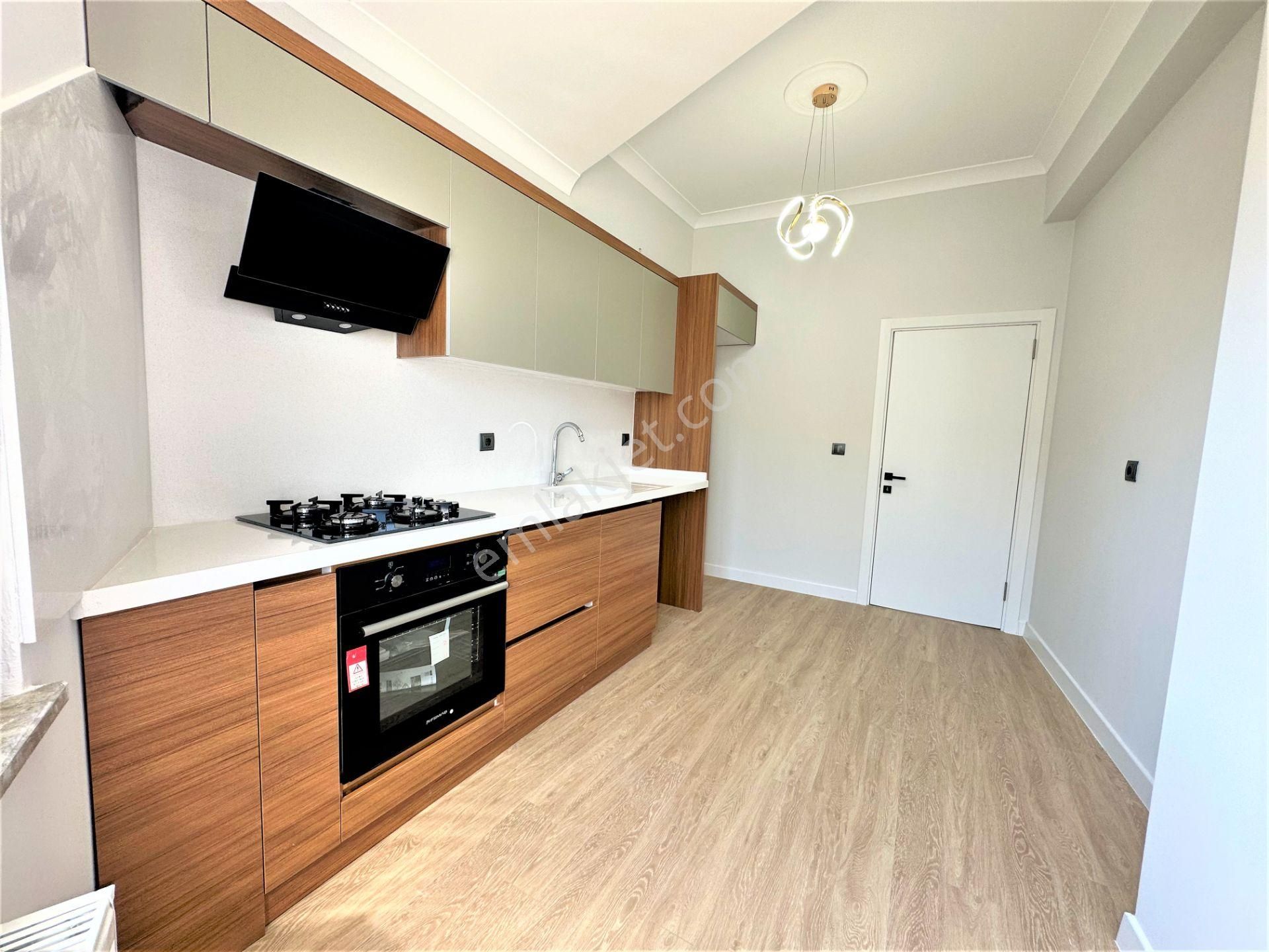 🛑🛑aktiften Eşsiz Tasarımlı Ön Cephe Arakat Ayrı Mutfaklı 2+1daire