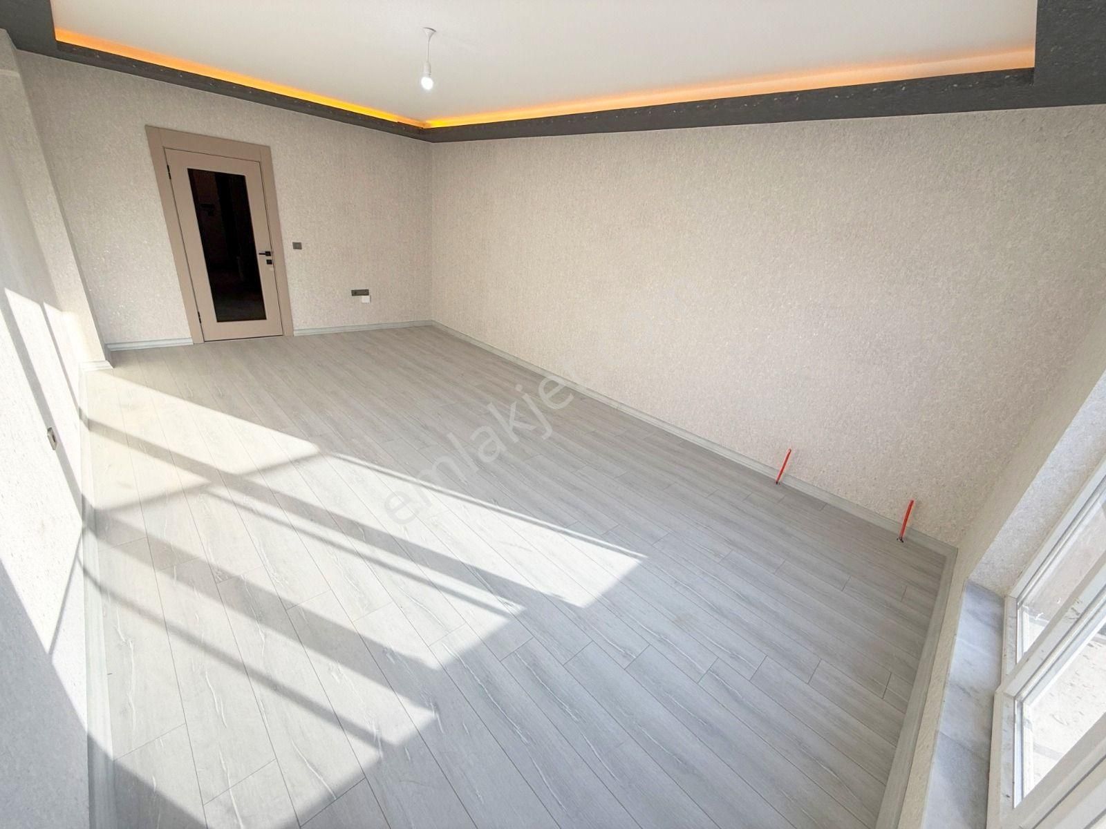 Şafak'tan Karşıyaka'da 3+1 Sıfır Ultra Lüks Teras Balkonlu Geniş - Görsel 4