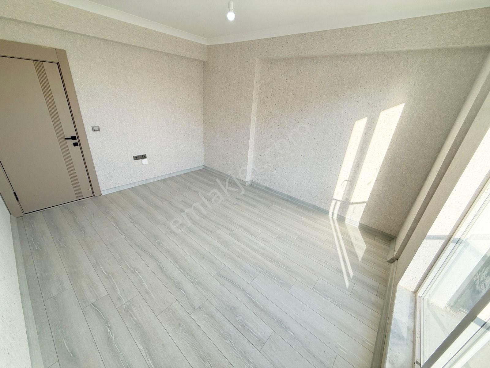 Şafak'tan Karşıyaka'da 3+1 Sıfır Ultra Lüks Teras Balkonlu Geniş - Görsel 6