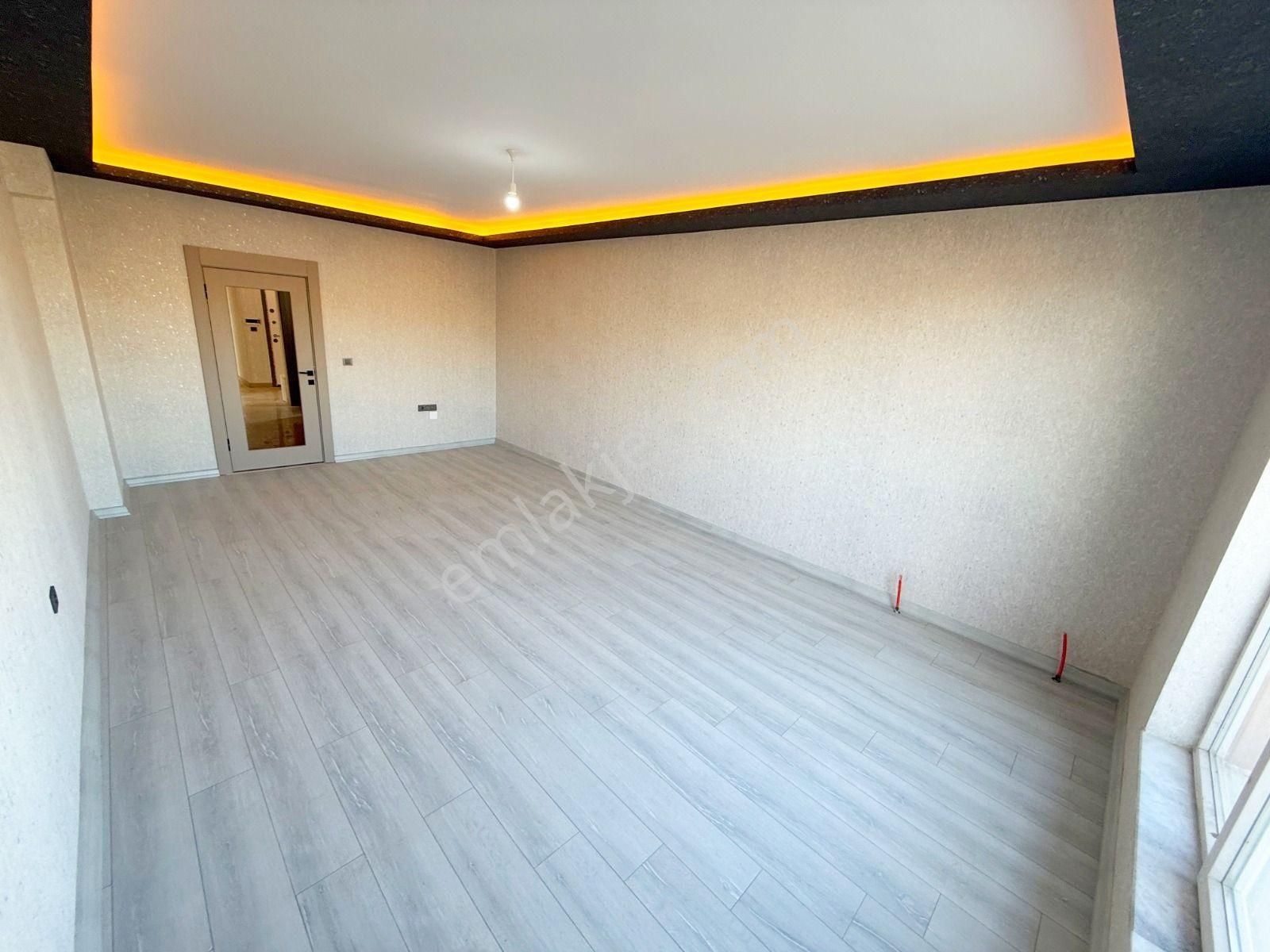 Şafak'tan Karşıyaka'da 3+1 Sıfır Ultra Lüks Teras Balkonlu Geniş - Görsel 32